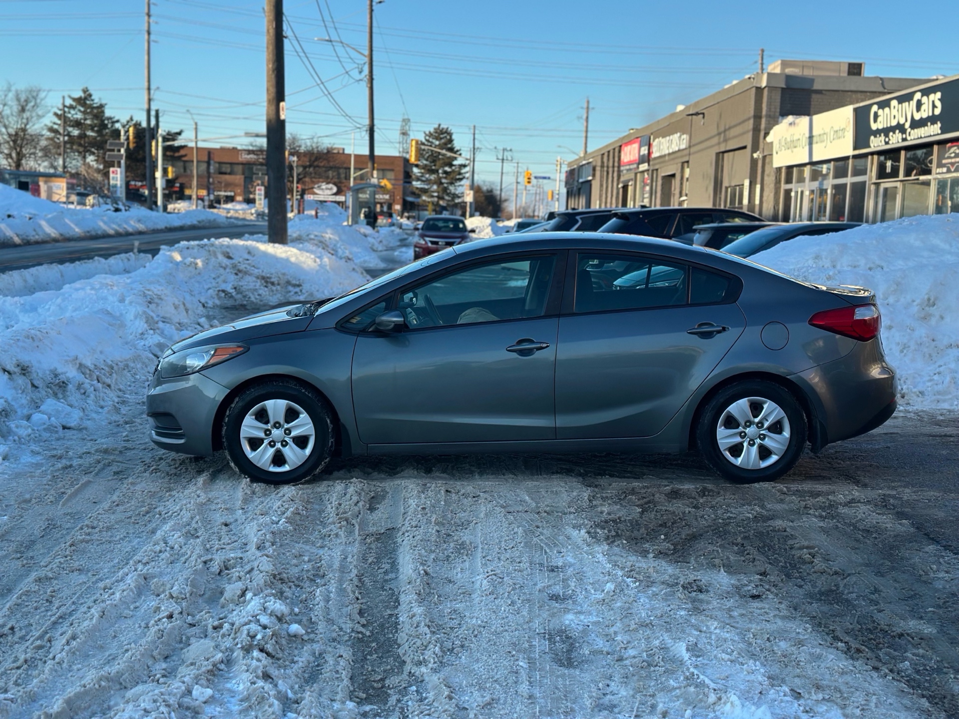 /autocainc/2016-Kia-Forte-12920035183528933.jpg
