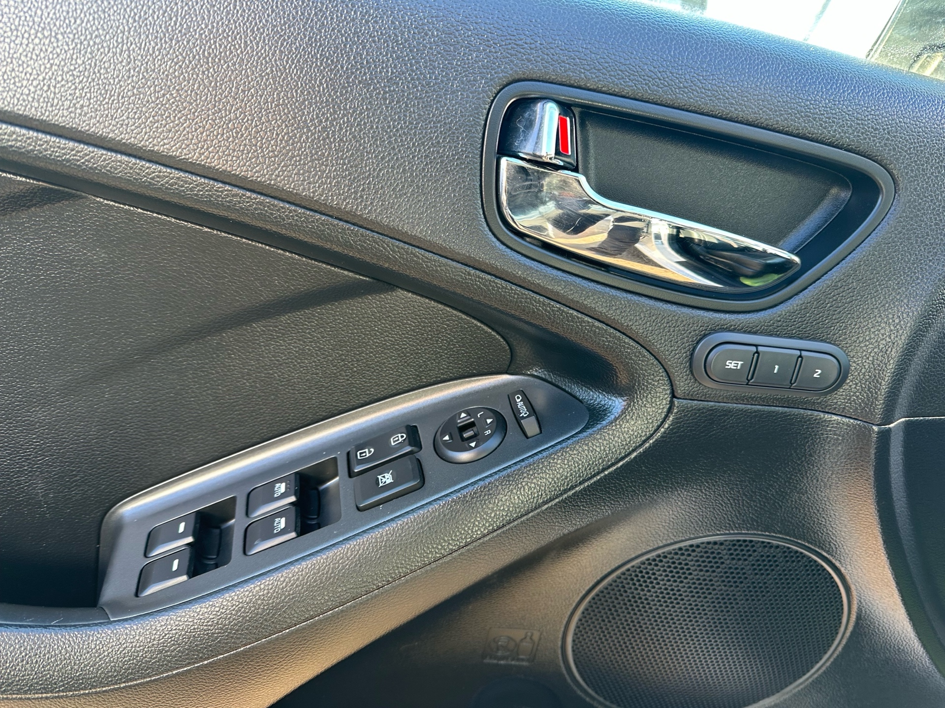 /autocainc/2016-Kia-Forte-4082803228884182.jpg