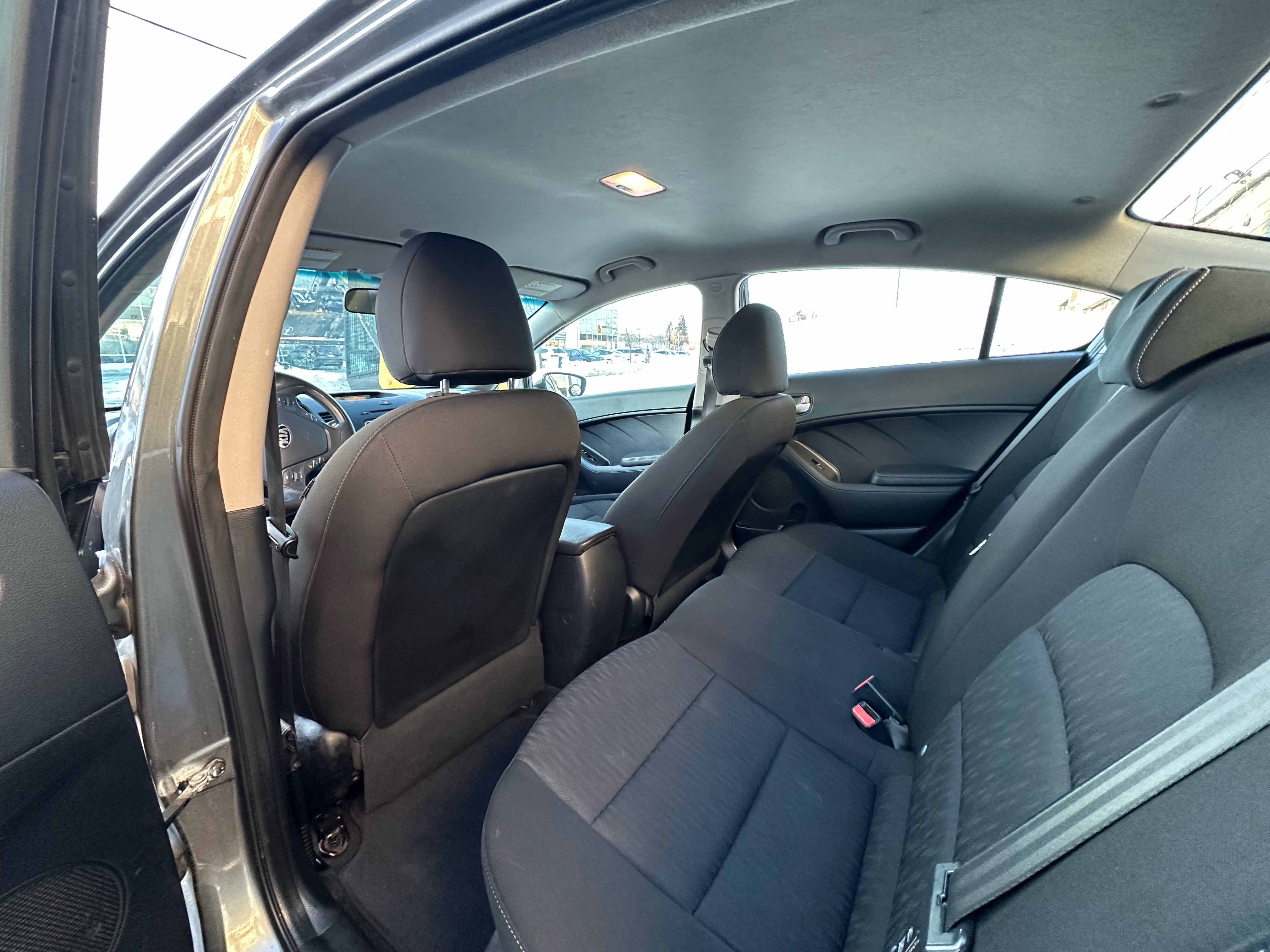 /autocainc/2016-Kia-Forte-44482774616521237.jpg