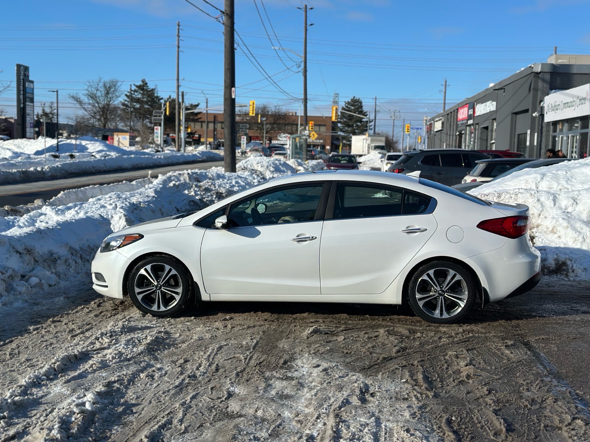/autocainc/2016-Kia-Forte-7499688486772078.jpg
