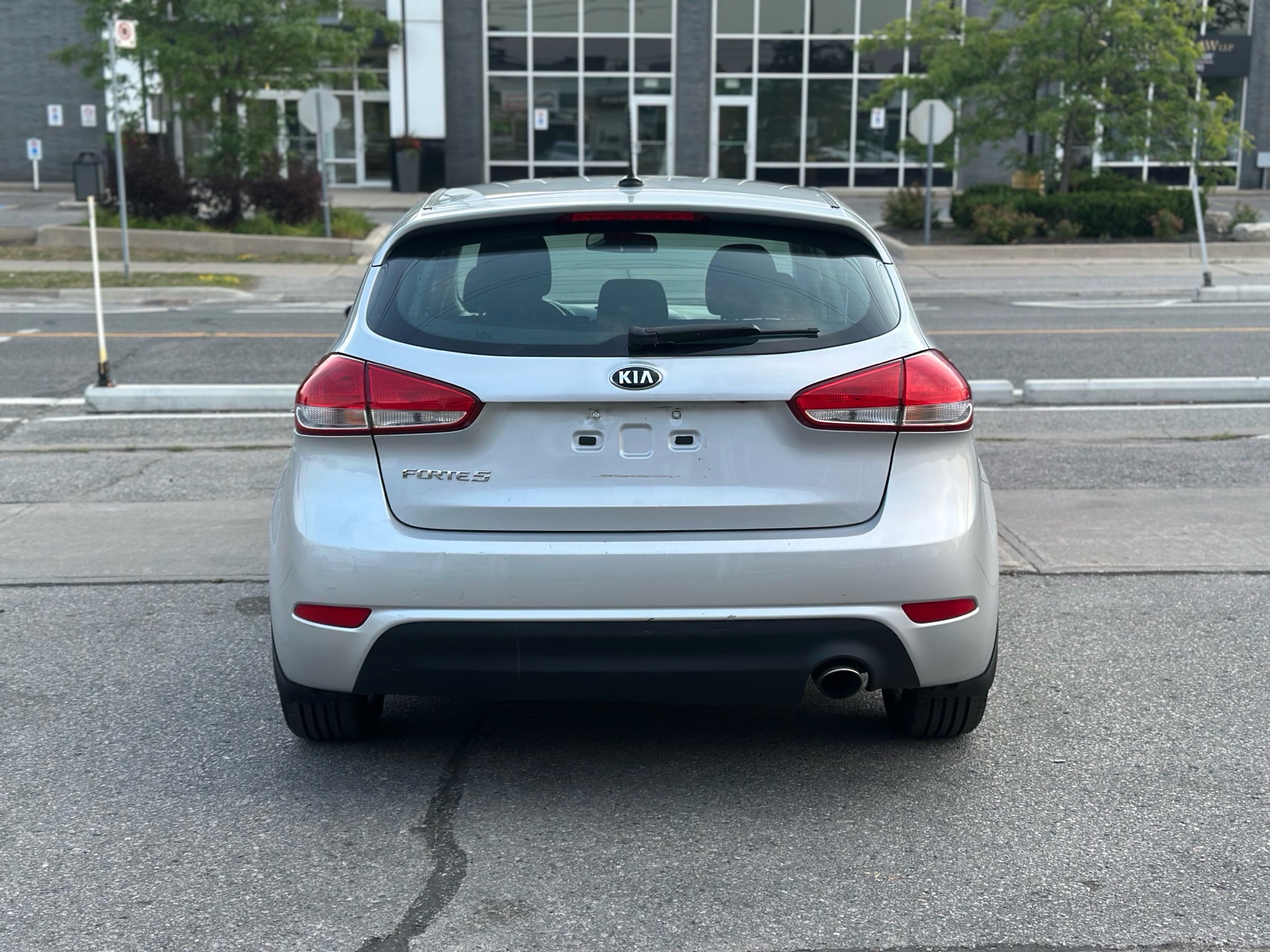 /autocainc/2016-Kia-Forte5-Door-26272687757243696.jpg