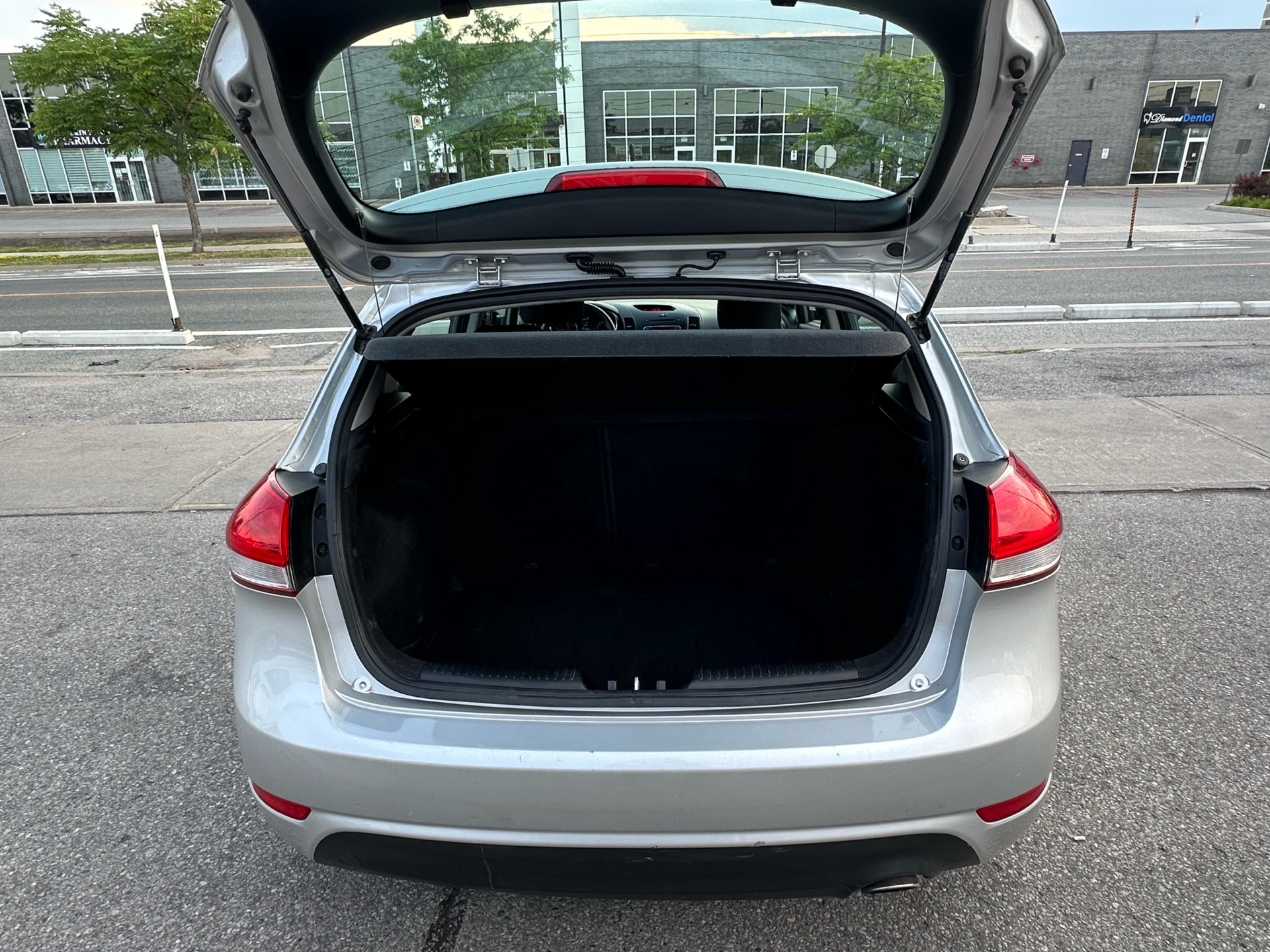 /autocainc/2016-Kia-Forte5-Door-31131131311006865.jpg