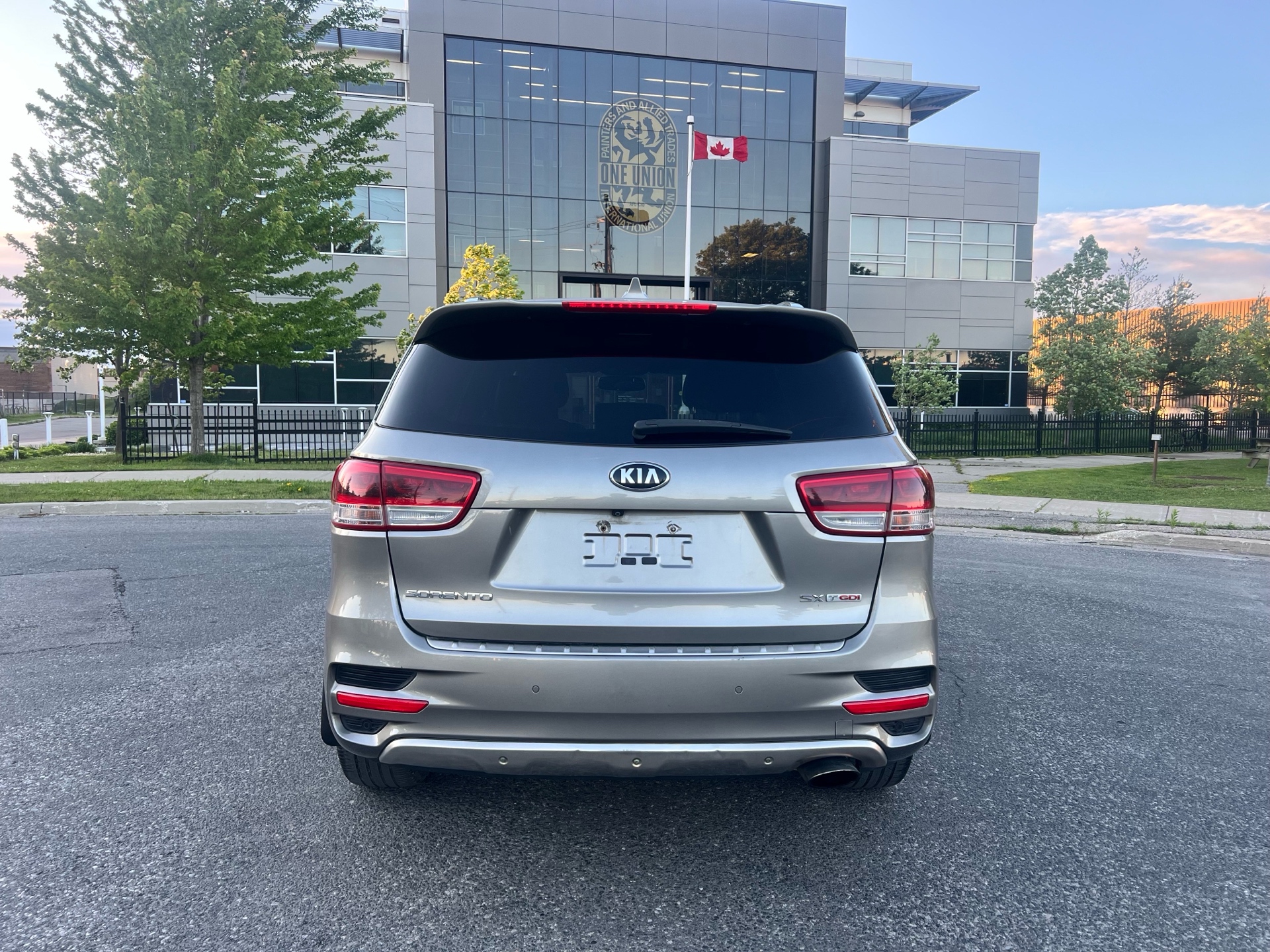 /autocainc/2016-Kia-Sorento-1957600509905073.jpg