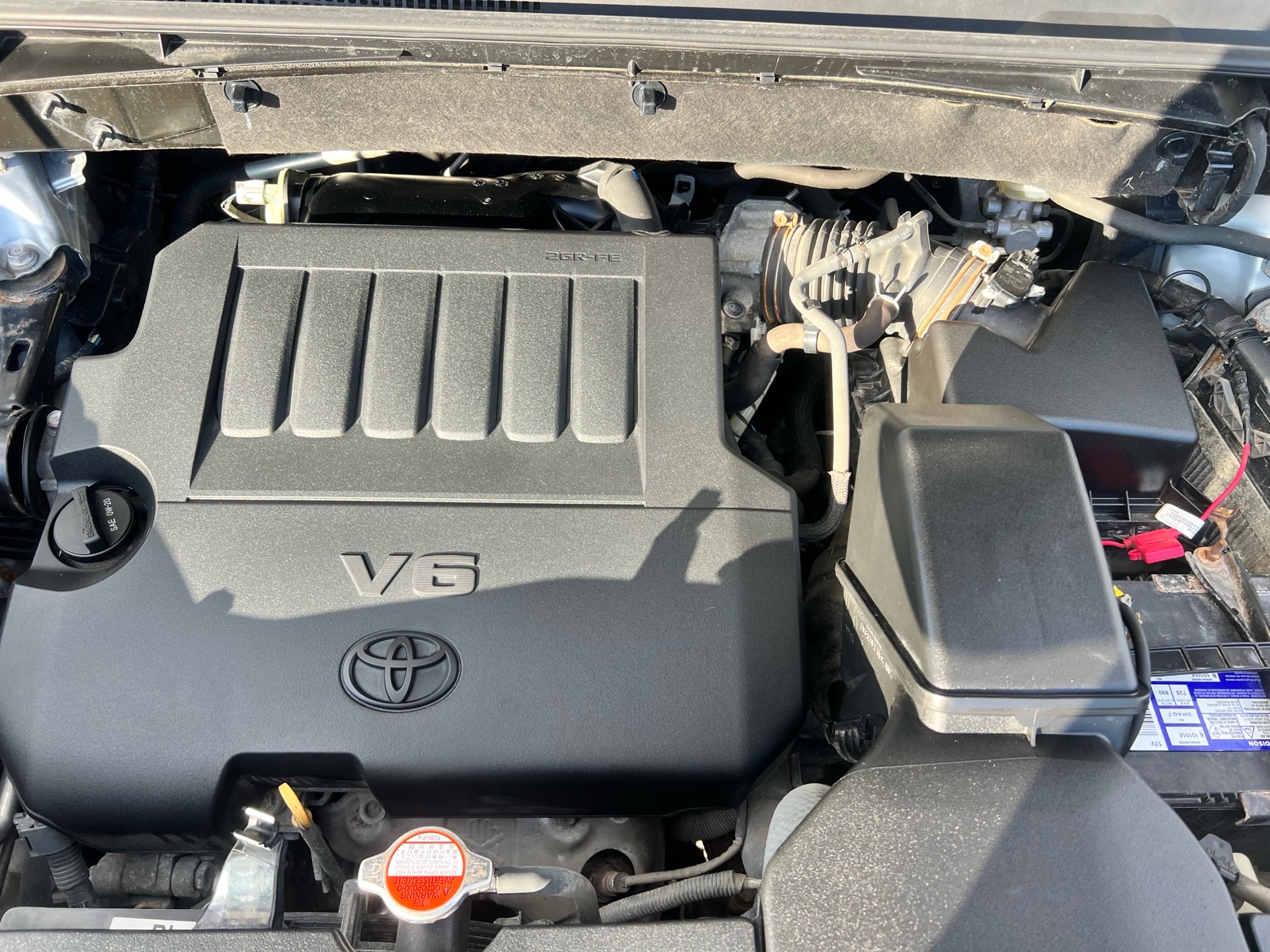 /autocainc/2016-Toyota-Highlander-7322105310599878.jpg
