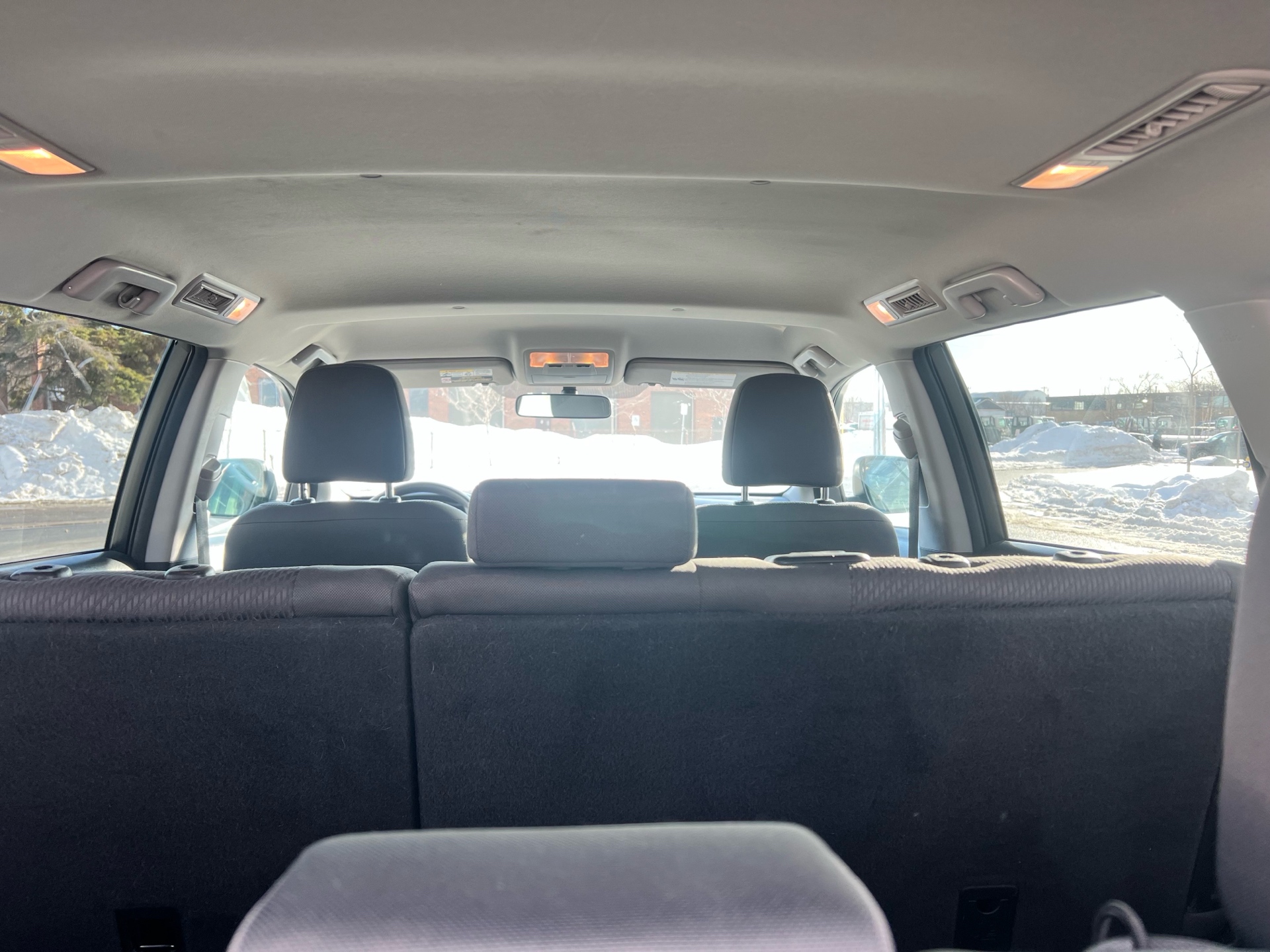 /autocainc/2016-Toyota-Highlander-7435691214885058.jpg