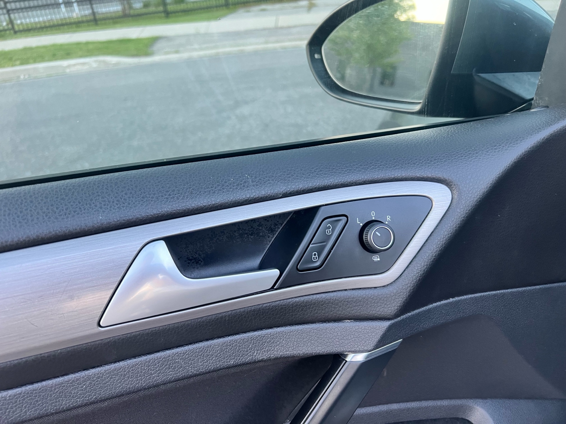 /autocainc/2016-Volkswagen-Golf-9302595381354717.jpg