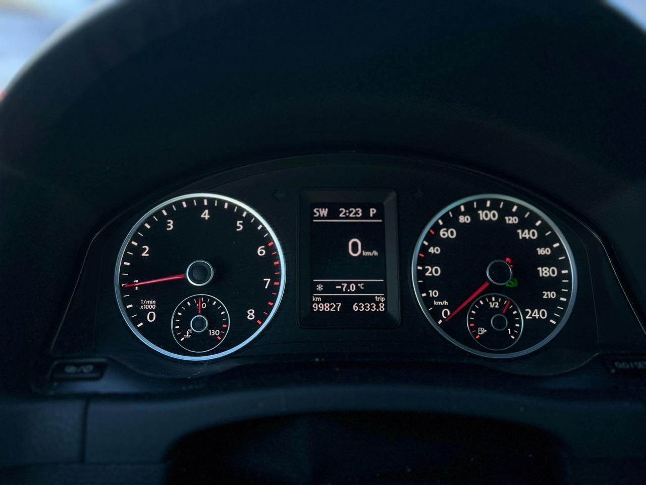 /autocainc/2016-Volkswagen-Tiguan-35776199377828743.jpg