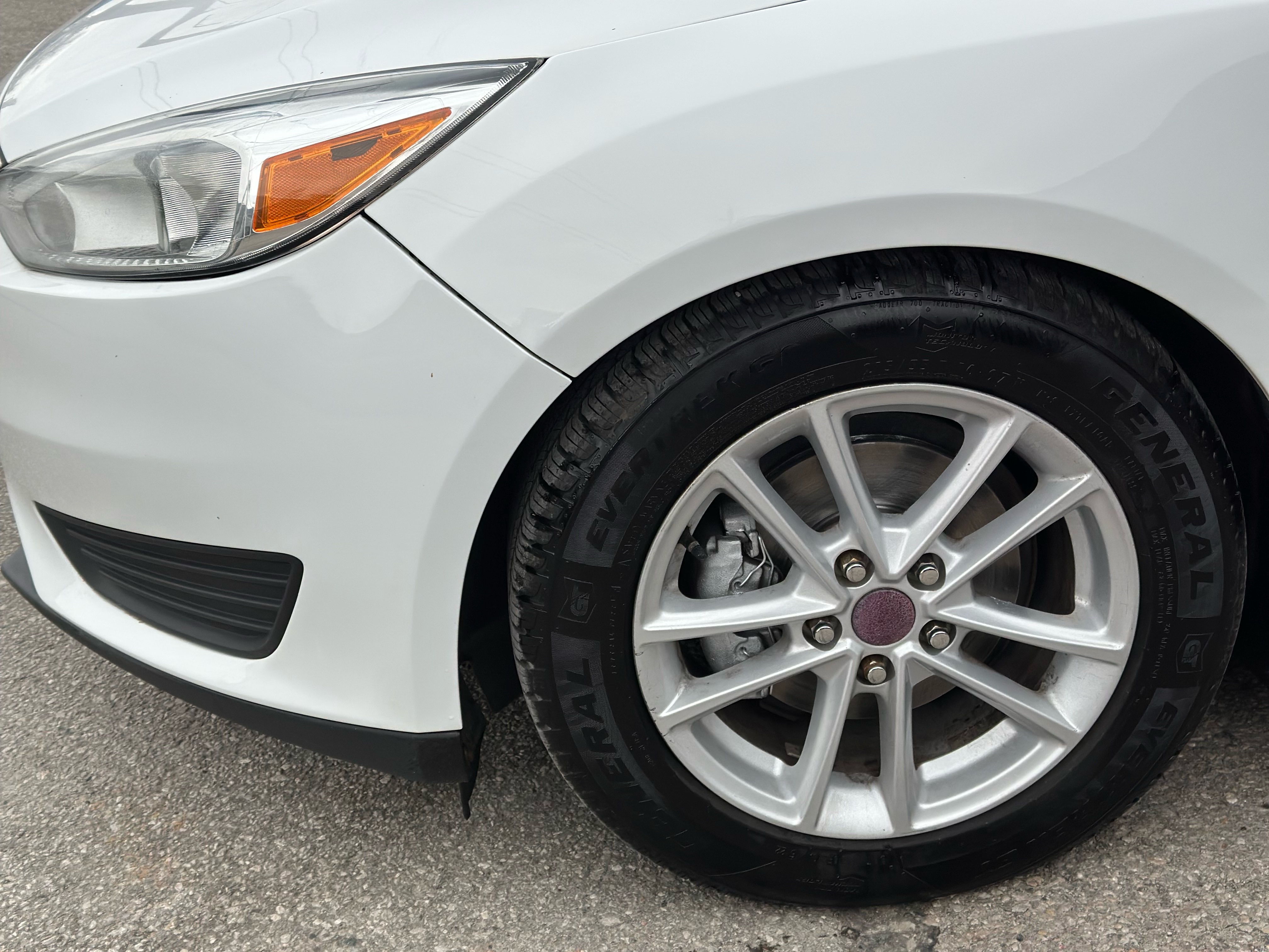 /autocainc/2017-Ford-Focus-3893777410053829.jpg