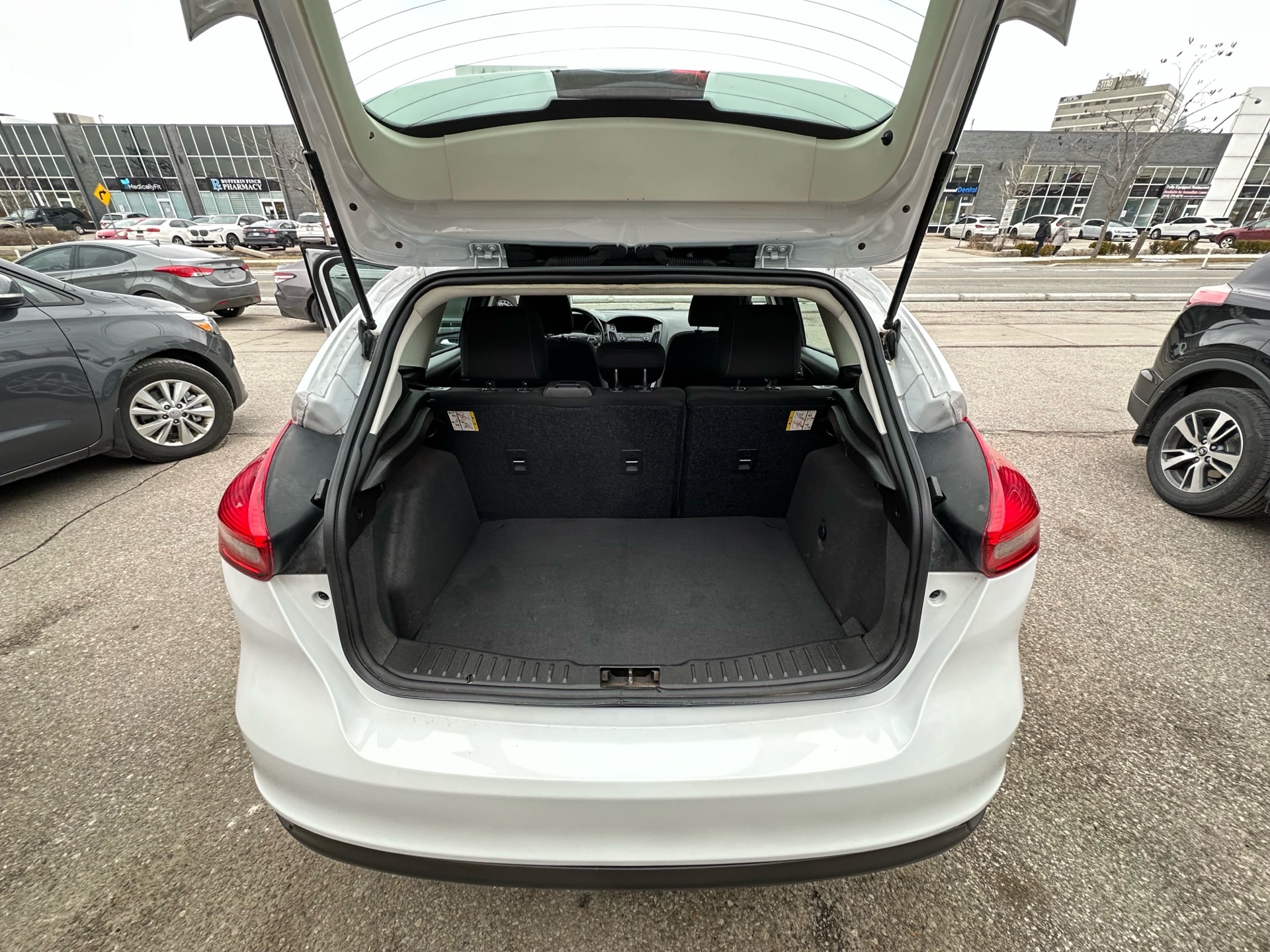 /autocainc/2017-Ford-Focus-4504667243315985.jpg