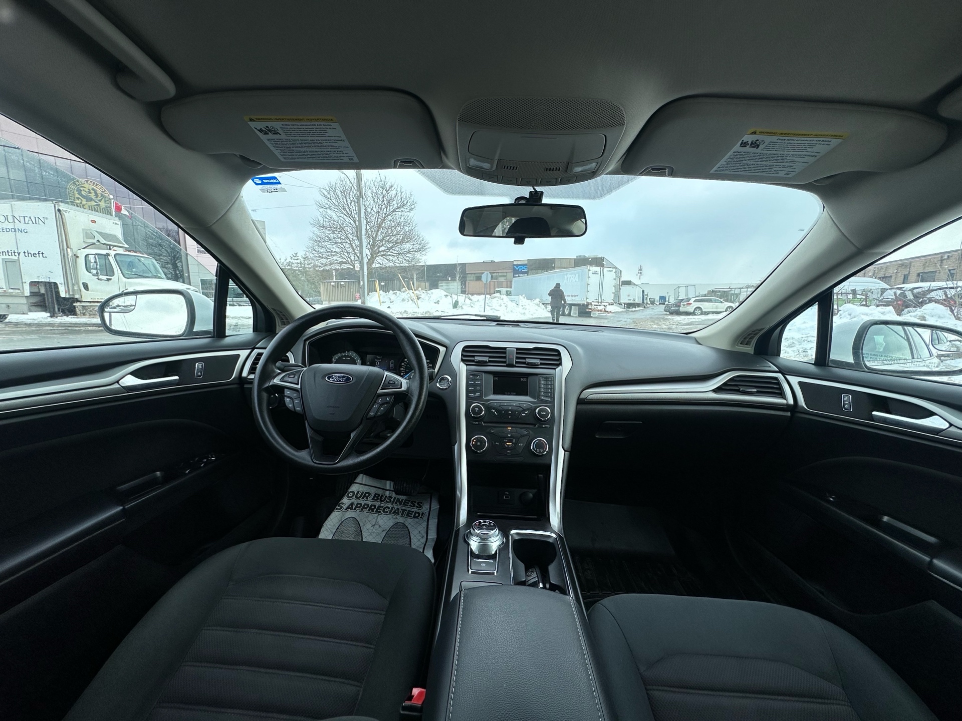 /autocainc/2017-Ford-Fusion-02305242861943113.jpg