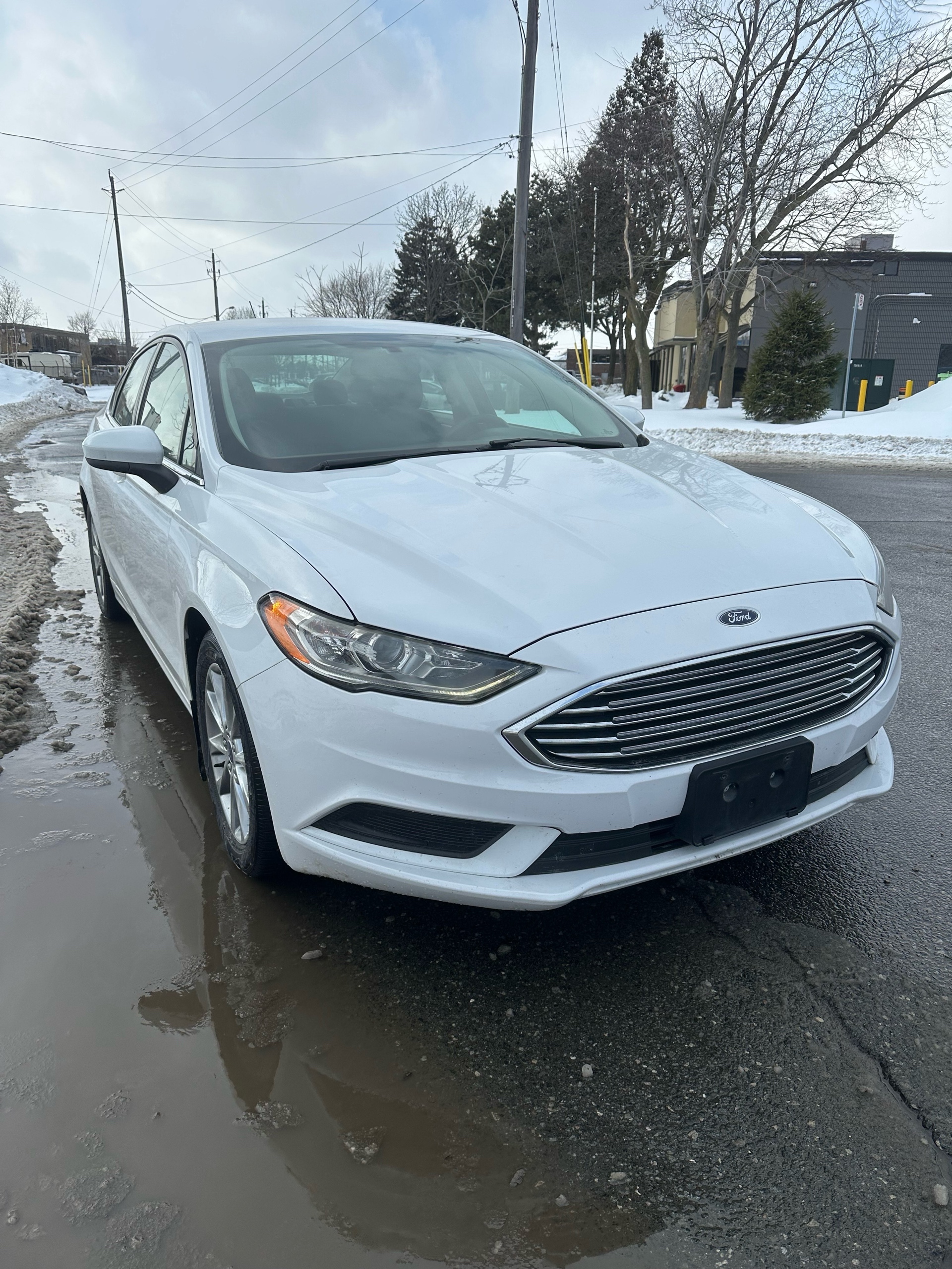 /autocainc/2017-Ford-Fusion-06556100015314326.jpg