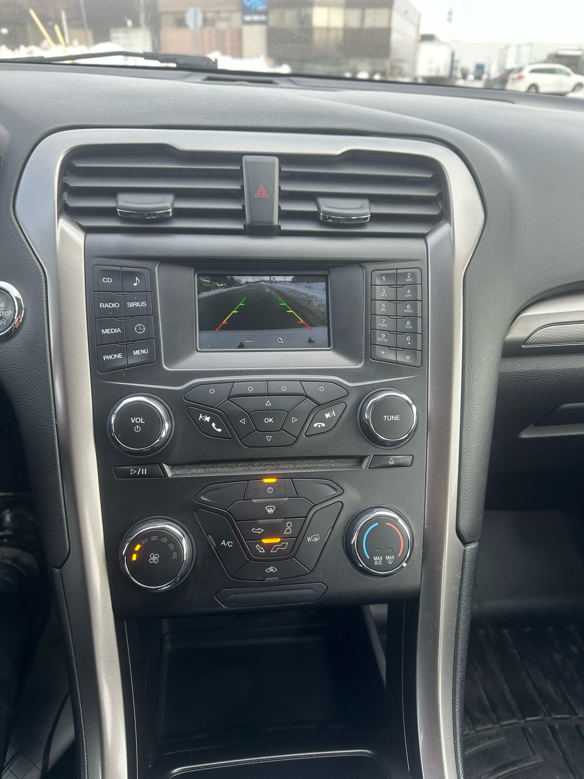 /autocainc/2017-Ford-Fusion-48361742869761826.jpg