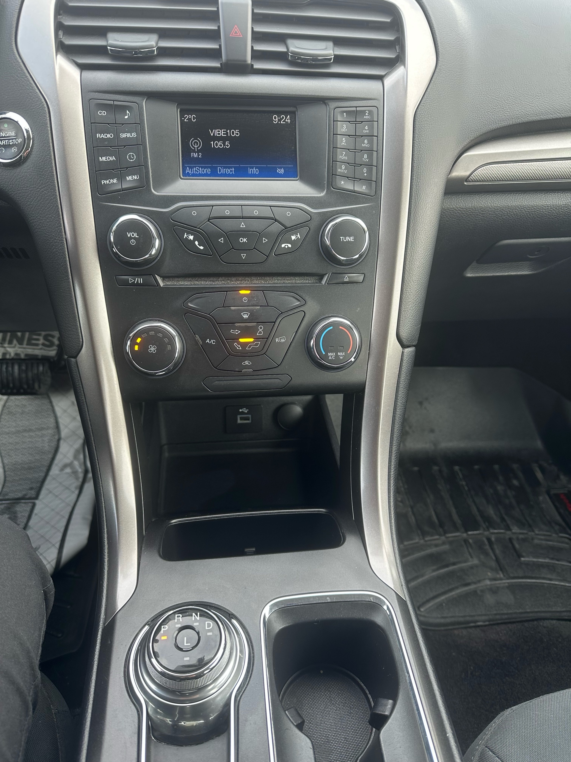 /autocainc/2017-Ford-Fusion-7736942506940061.jpg