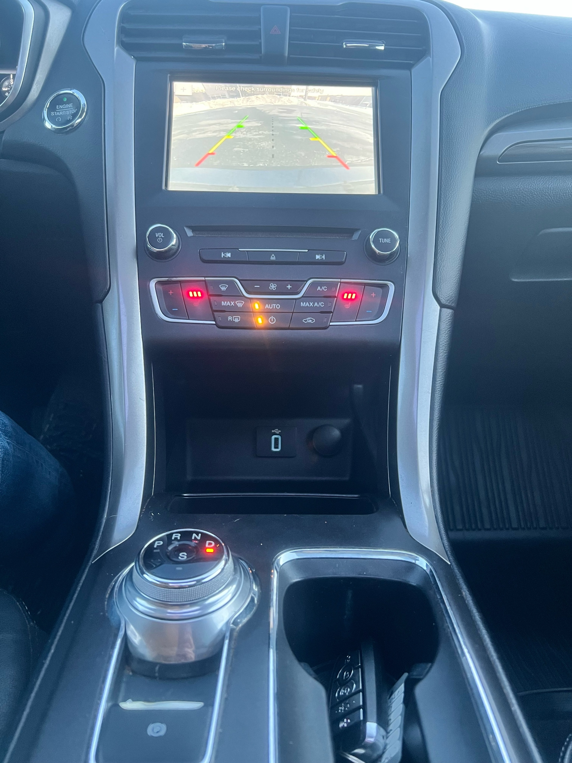 /autocainc/2017-Ford-Fusion-8113807151344237.jpg