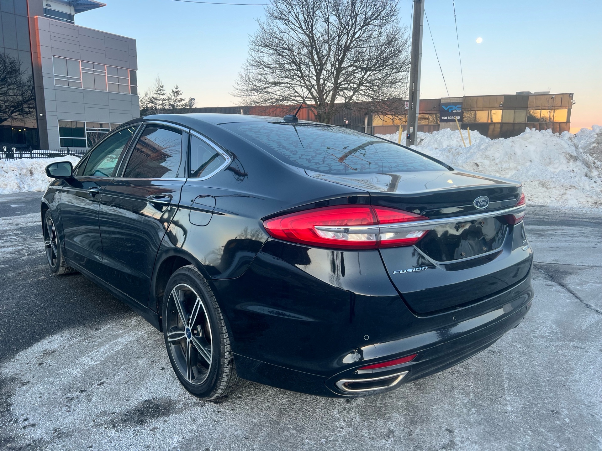 /autocainc/2017-Ford-Fusion-9259827280452622.jpg