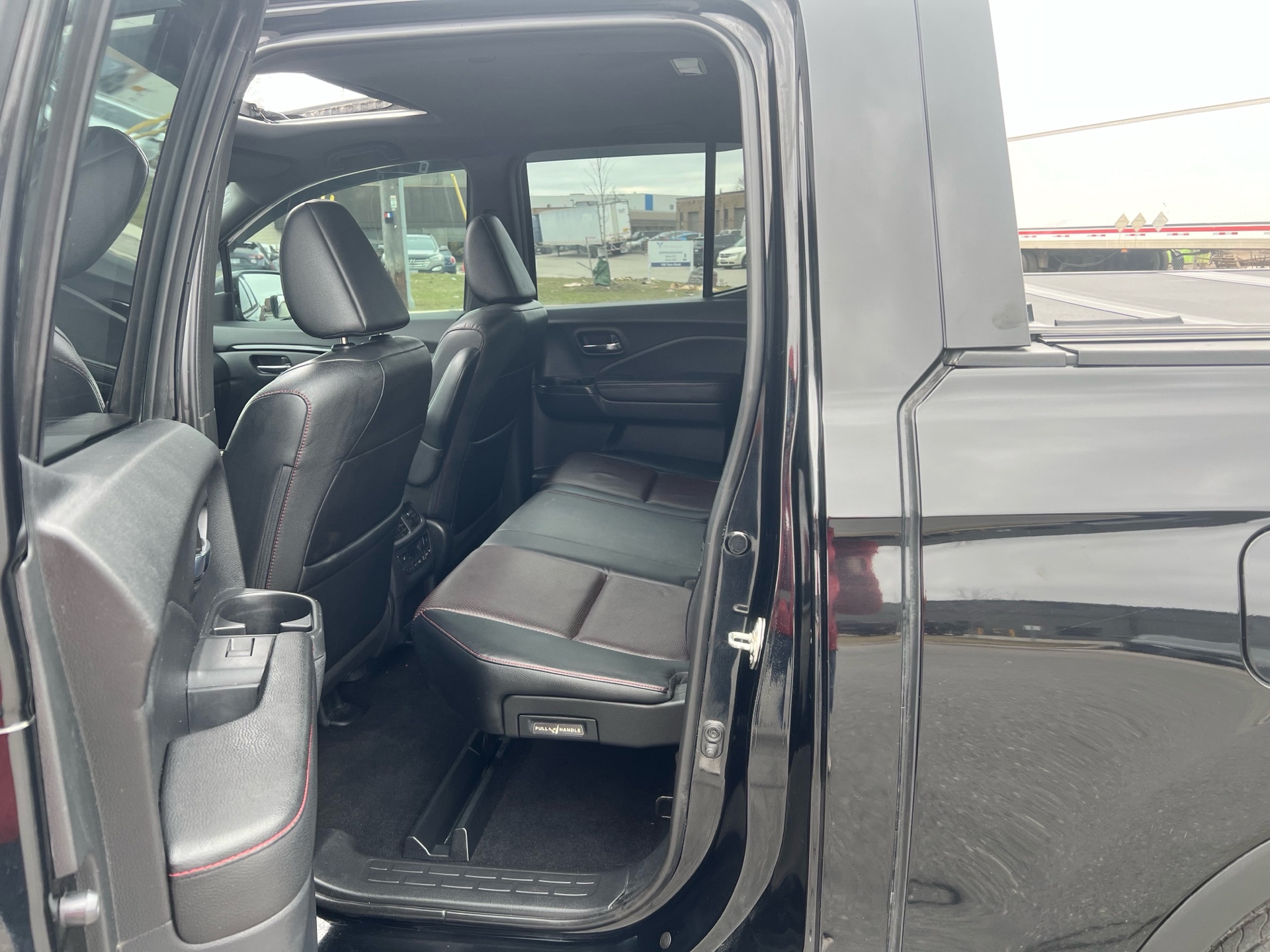 /autocainc/2017-Honda-Ridgeline-945816570187995.jpg