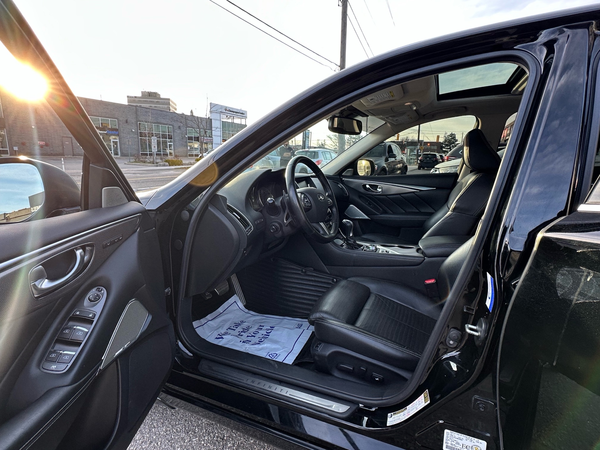 /autocainc/2017-Infiniti-Q50-01882708132127653.jpg