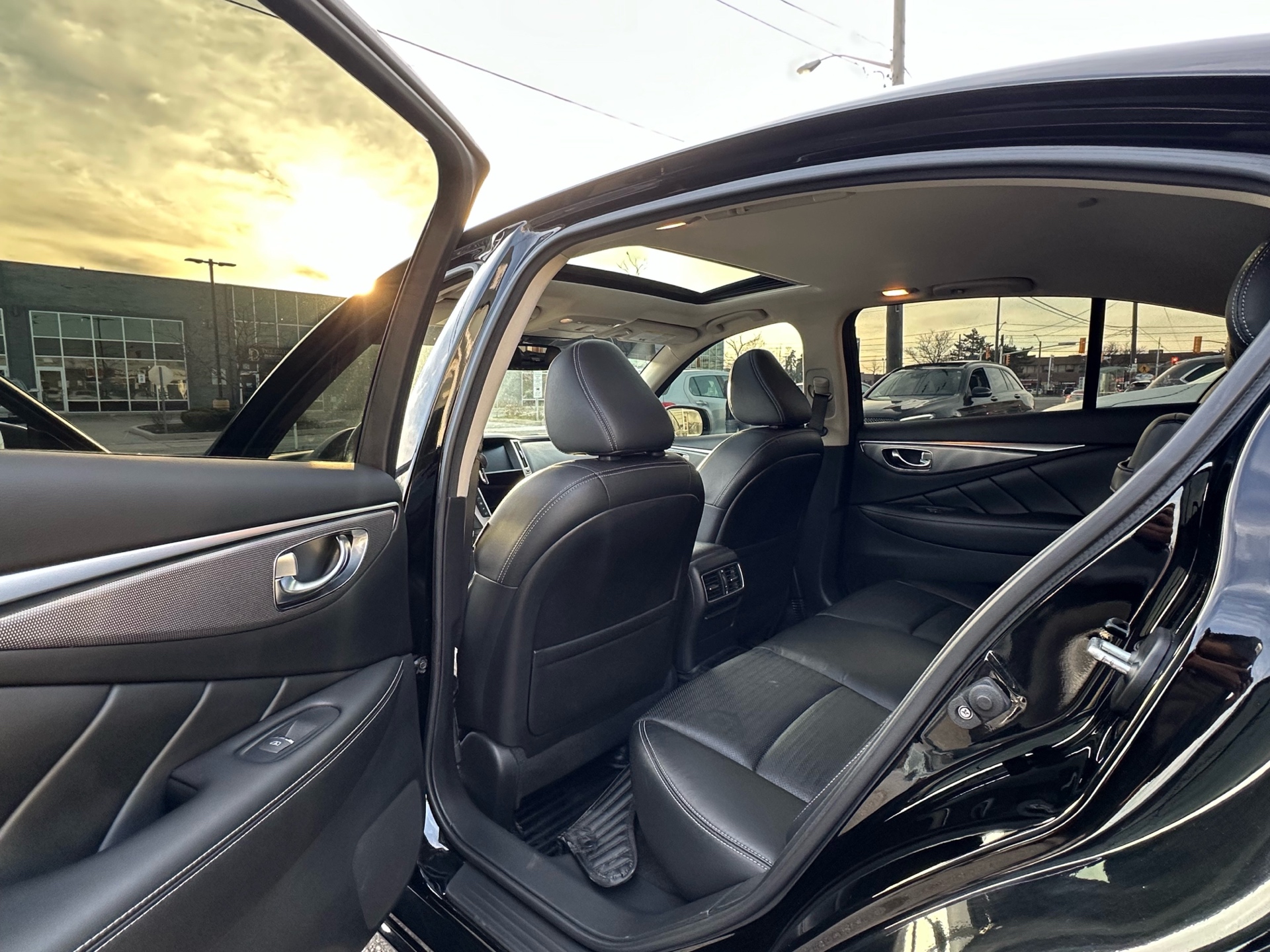 /autocainc/2017-Infiniti-Q50-5822350267635297.jpg