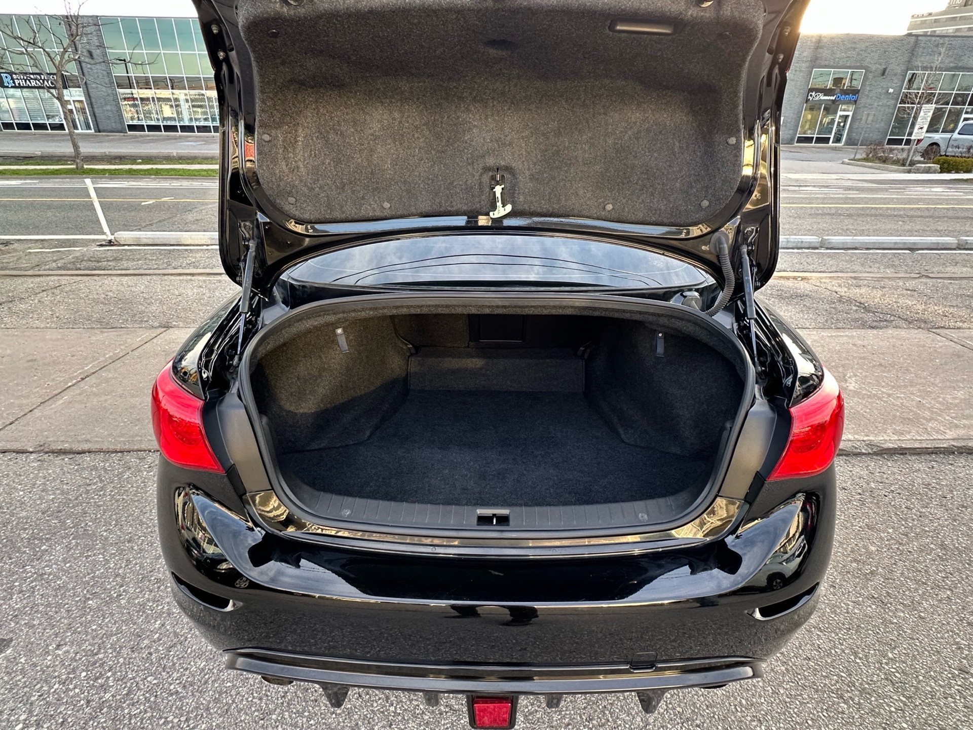 /autocainc/2017-Infiniti-Q50-979663734926036.jpg