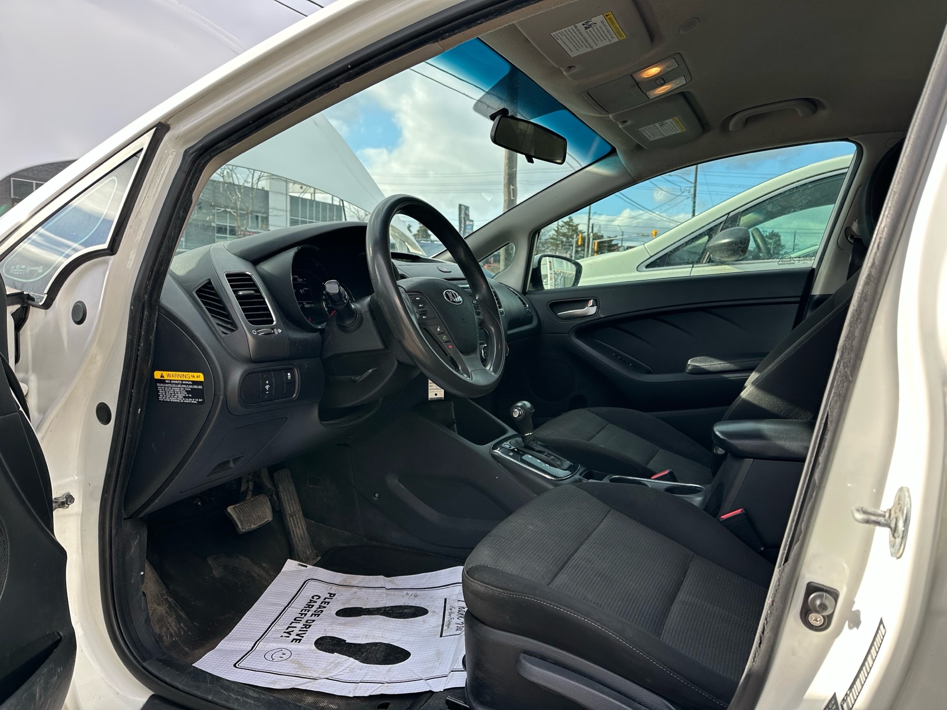 /autocainc/2017-Kia-Forte-45641525297772034.jpg