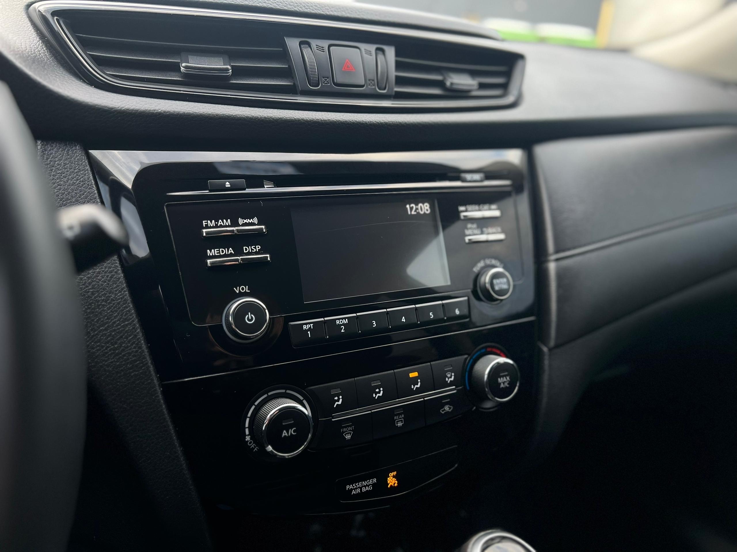 /autocainc/2017-Nissan-Rogue-8502065383145758.jpg