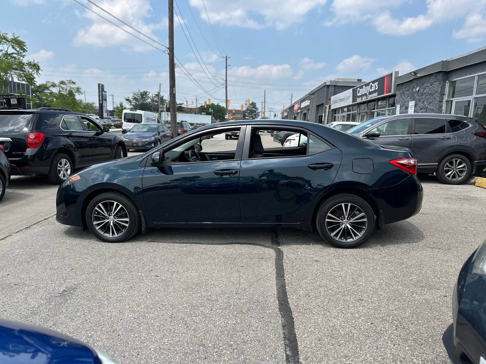 /autocainc/2017-Toyota-Corolla-24828459876478481.jpg