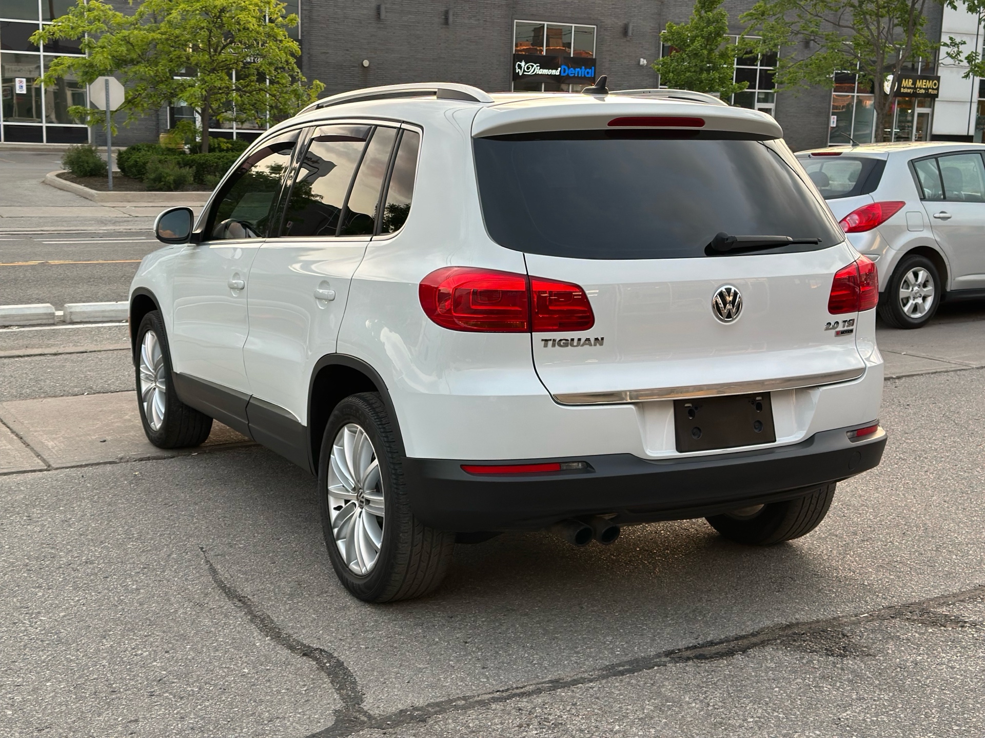/autocainc/2017-Volkswagen-Tiguan-46945203505205635.jpg