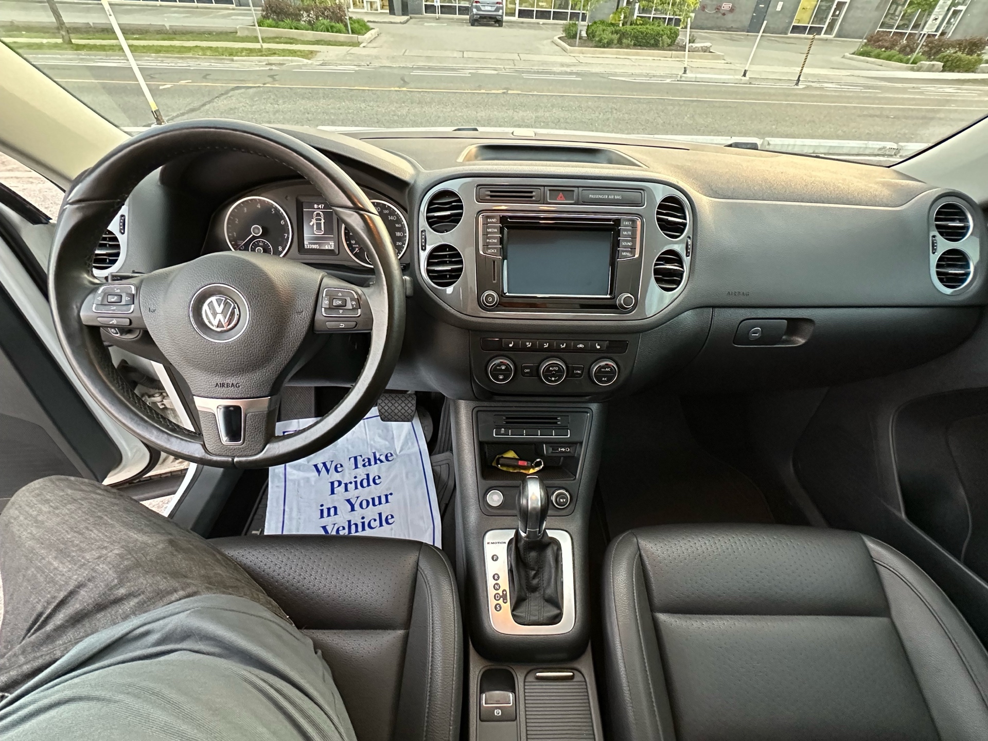 /autocainc/2017-Volkswagen-Tiguan-7181459975671132.jpg