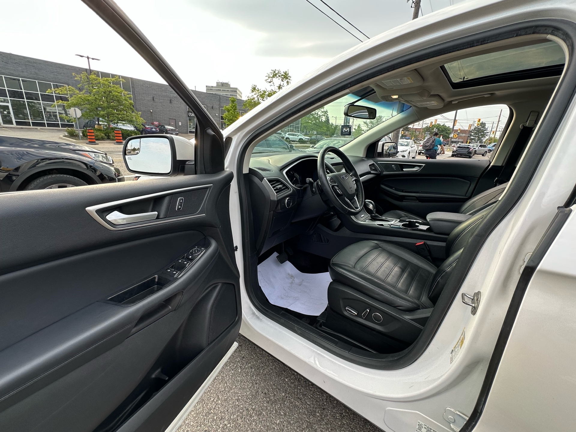 /autocainc/2018-Ford-Edge-39703615253688684.jpg