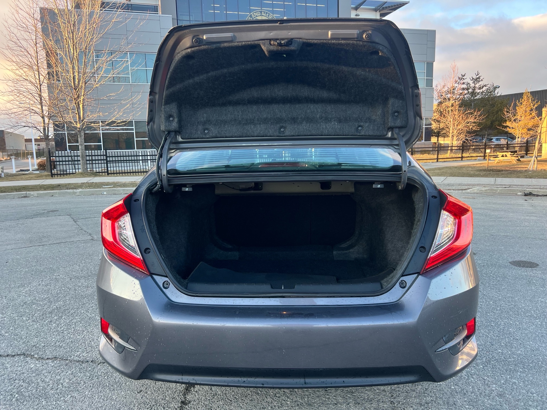 /autocainc/2018-Honda-Civic-38961272860643636.jpg