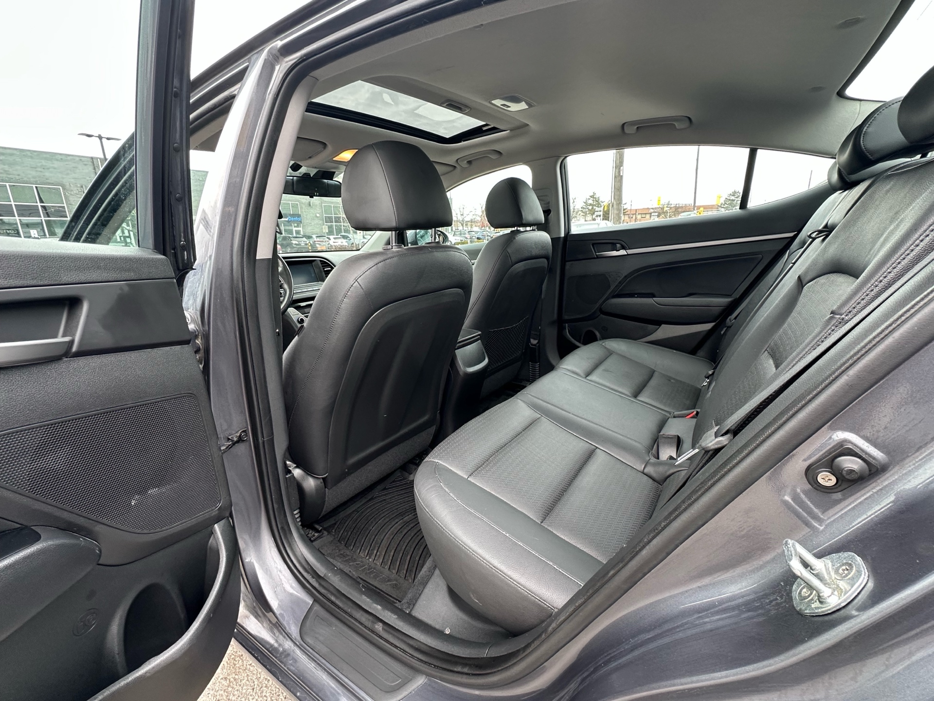 /autocainc/2018-Hyundai-Elantra-39413835304760014.jpg