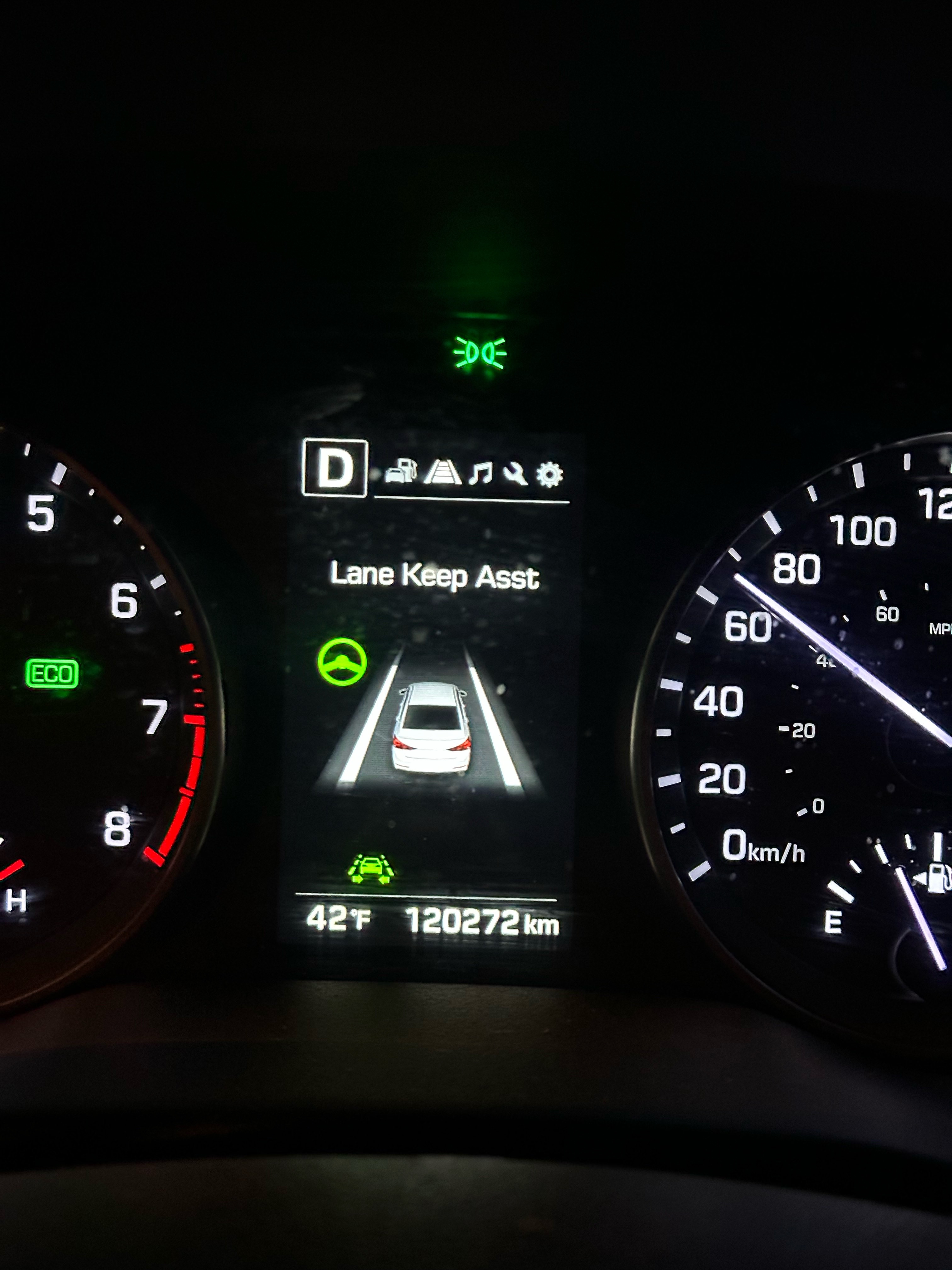 /autocainc/2018-Hyundai-Elantra-7689344454109044.jpg