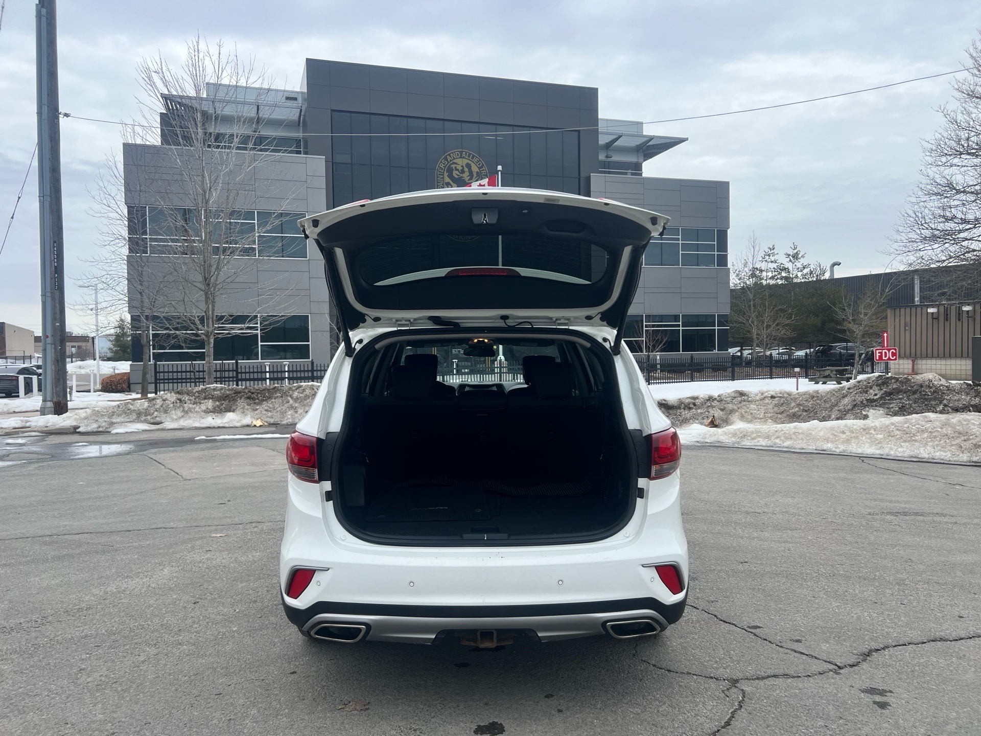 /autocainc/2018-Hyundai-SantaFe-4401626785663626.jpg