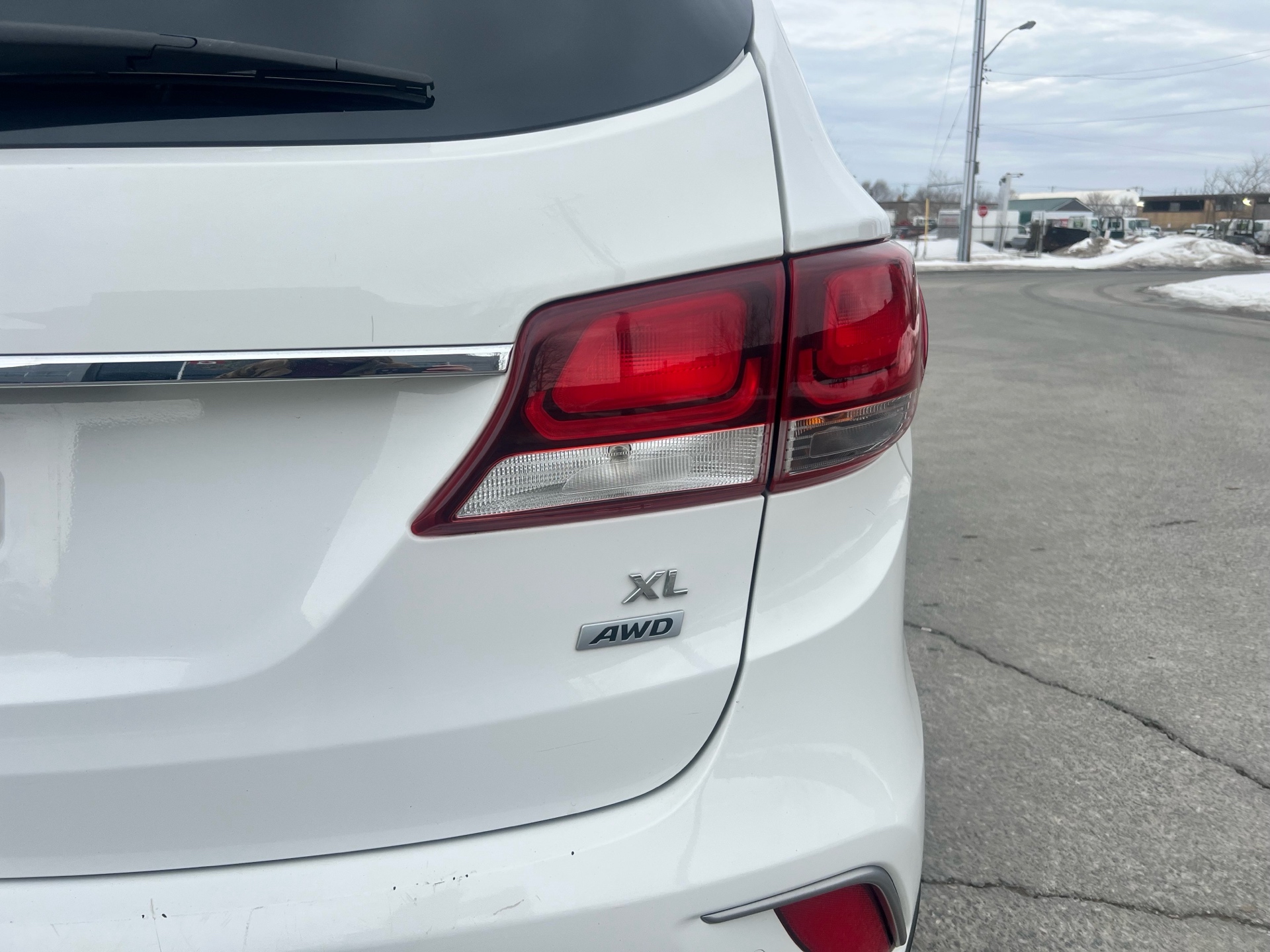 /autocainc/2018-Hyundai-SantaFe-46279355177522663.jpg