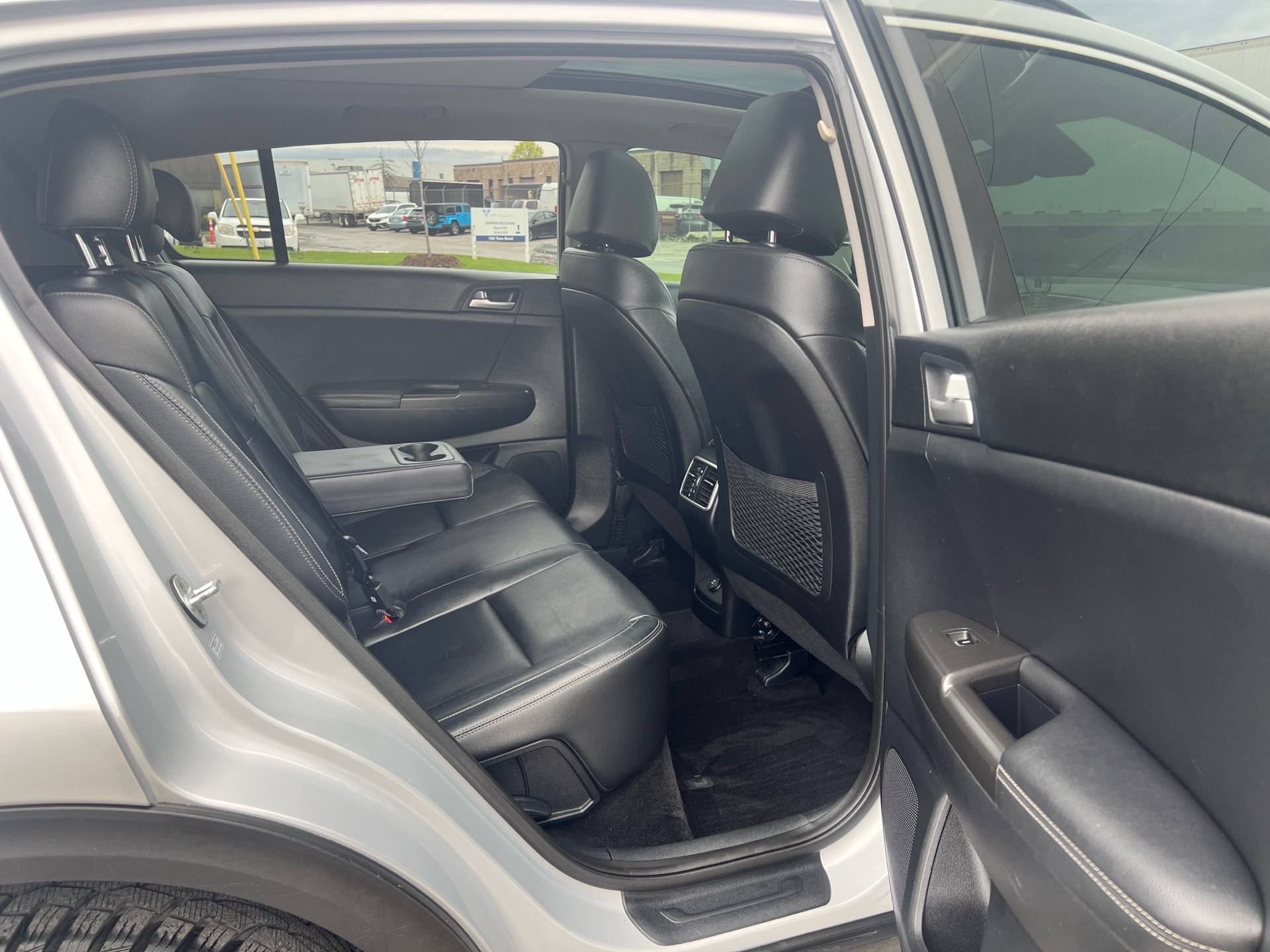 /autocainc/2018-Kia-Sportage-1752700606953812.jpg