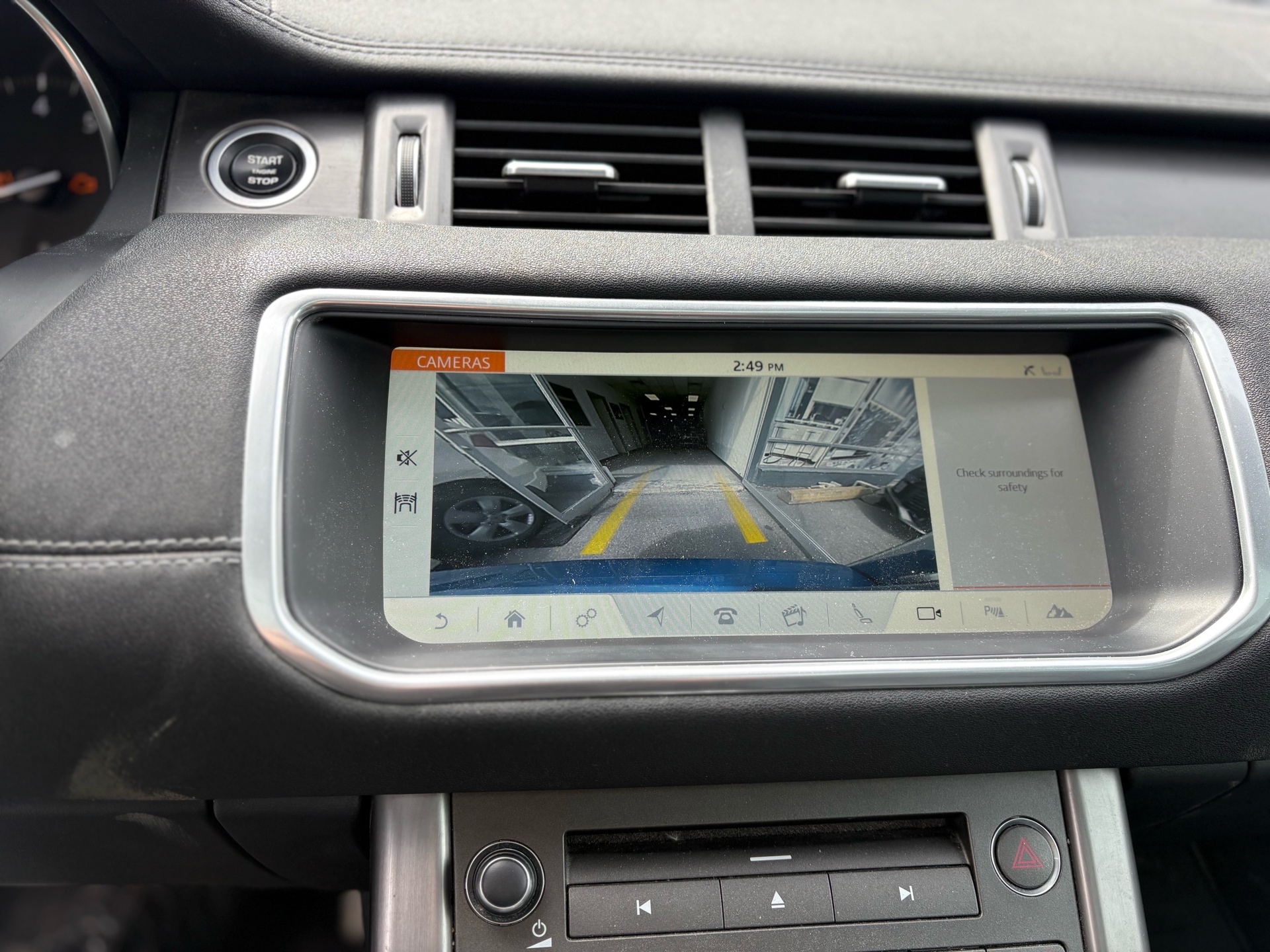 /autocainc/2018-LandRover-RangeRover-8683302454345654.jpg
