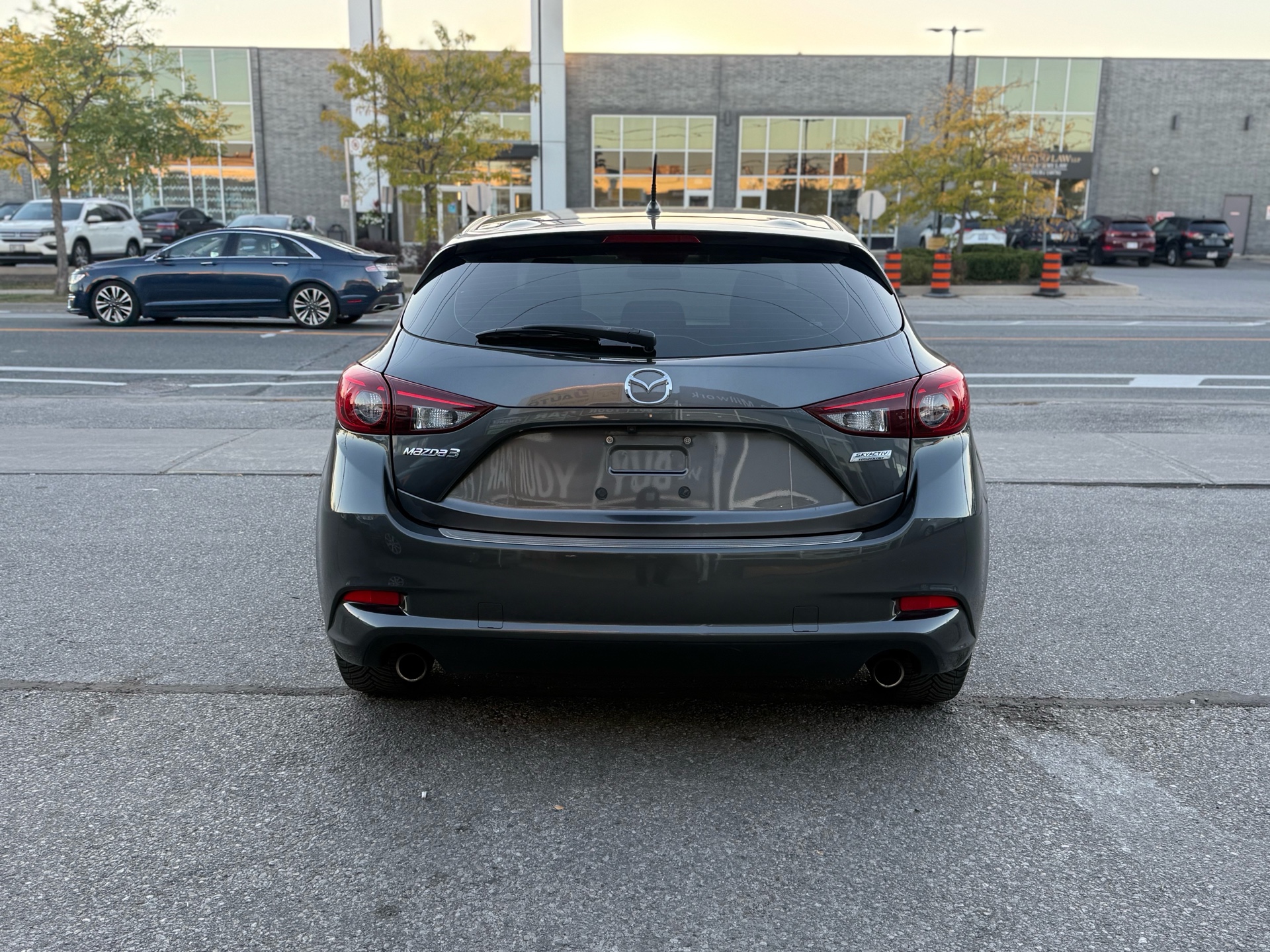 /autocainc/2018-Mazda-Mazda3Sport-3881606482353148.jpg