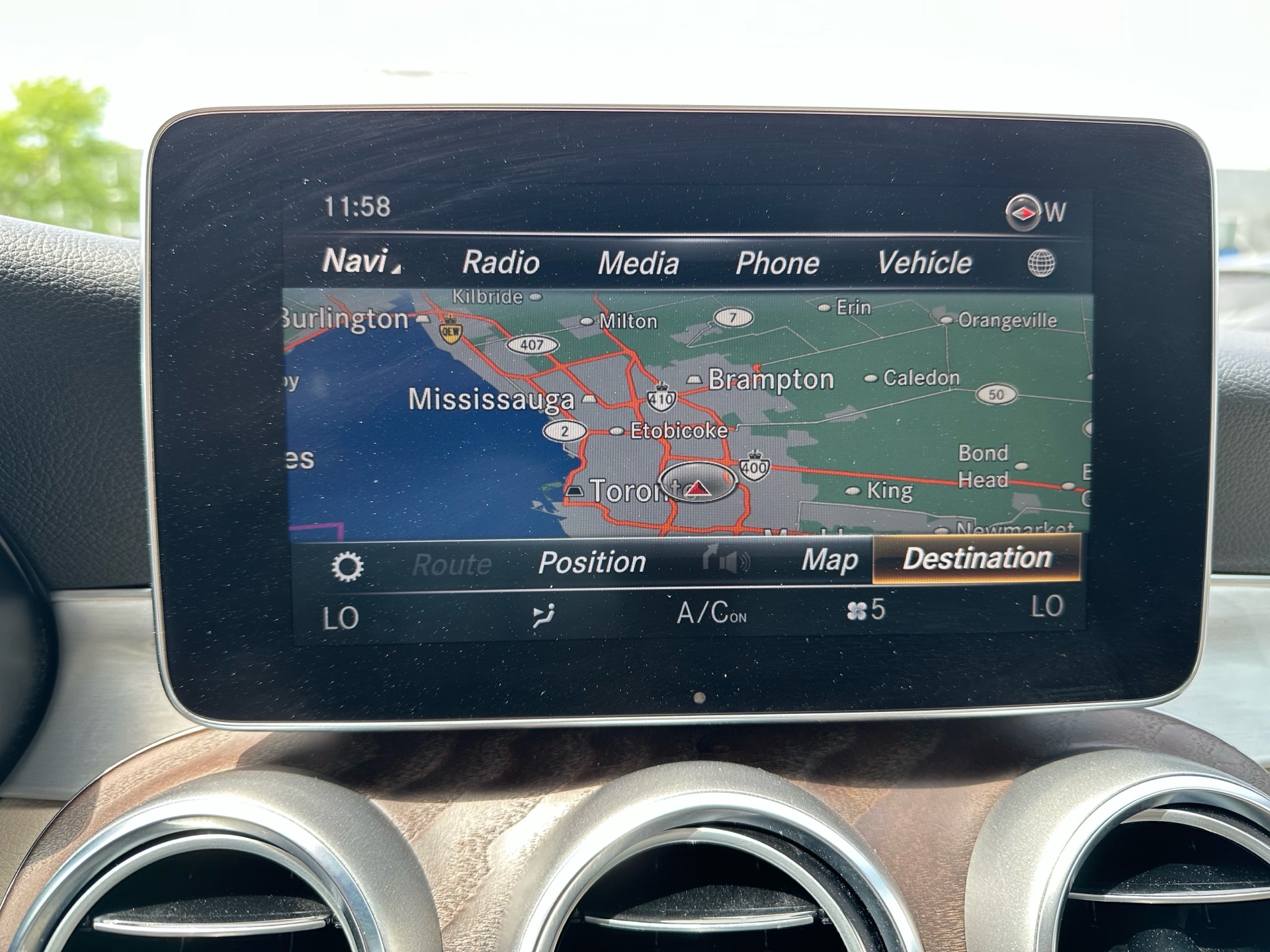 /autocainc/2018-Mercedes-Benz-C-Class-6353458121054392.jpg