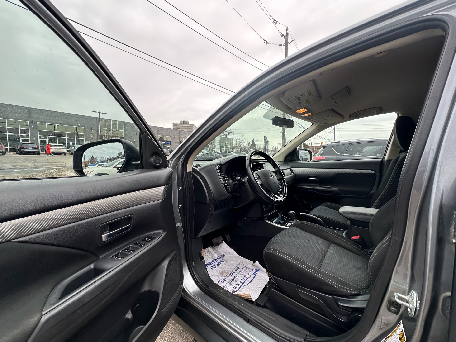 /autocainc/2018-Mitsubishi-Outlander-33413979257880766.jpg