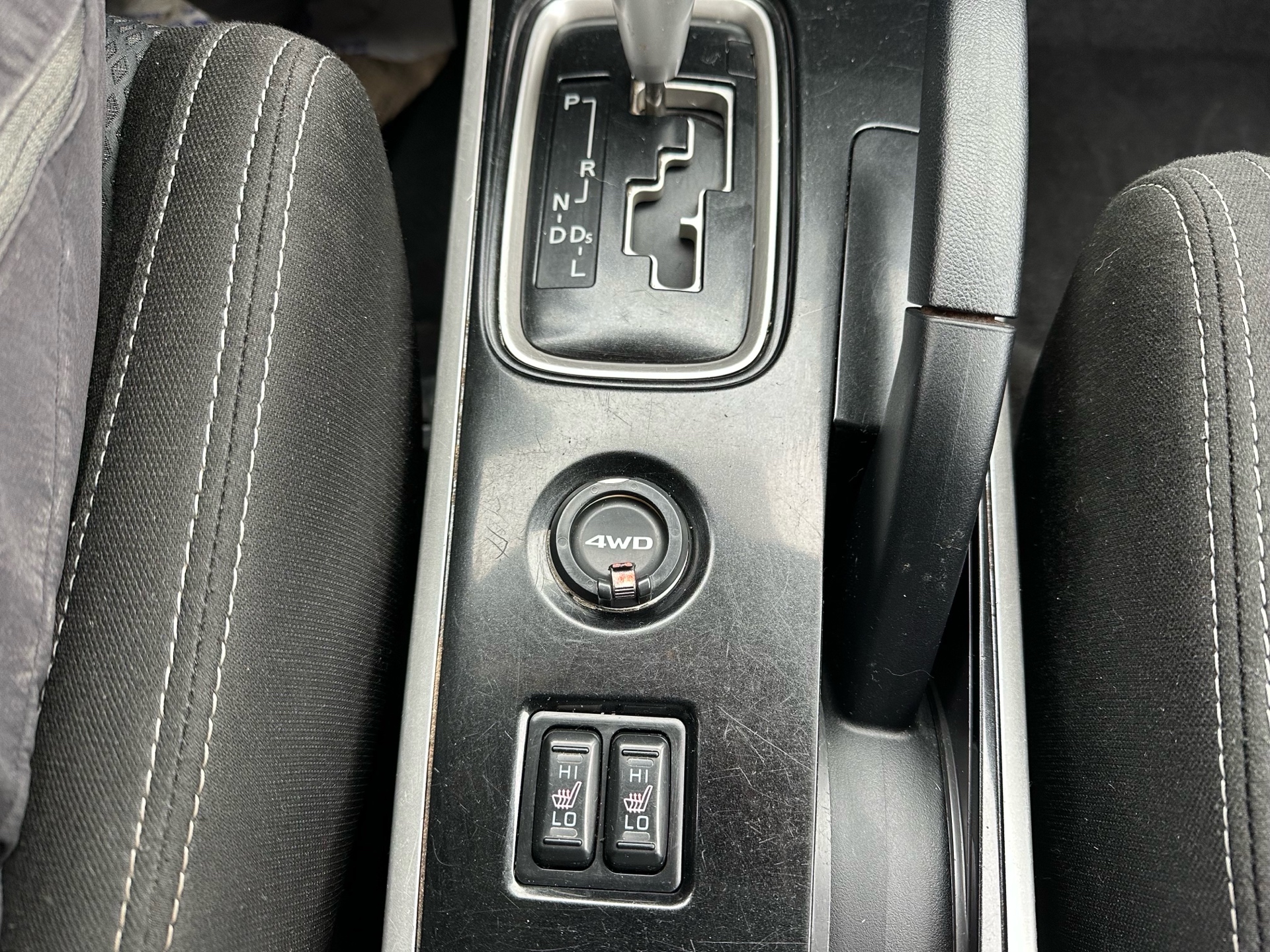 /autocainc/2018-Mitsubishi-Outlander-5232315099355322.jpg