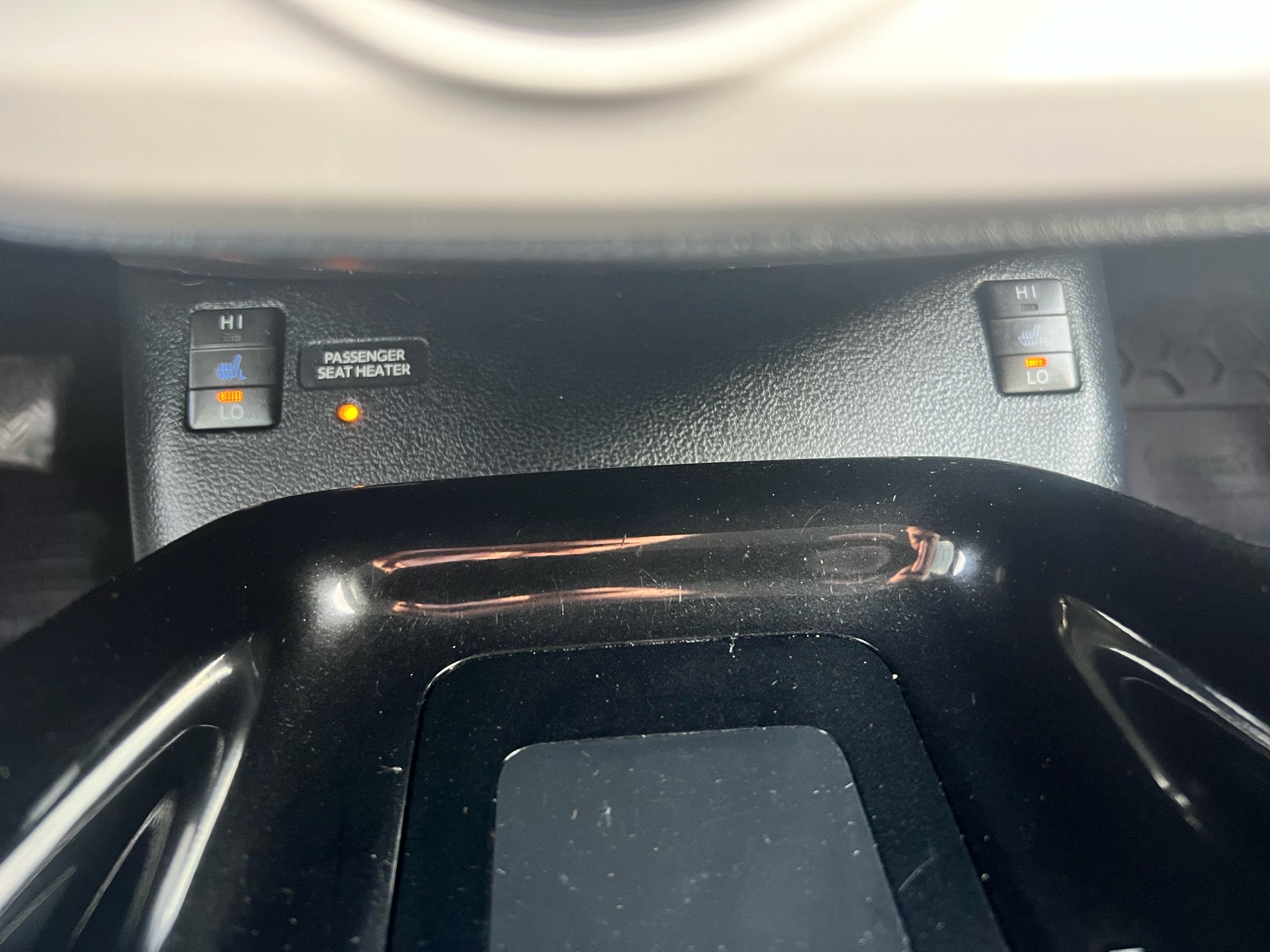 /autocainc/2018-Toyota-PriusPrime-31453073443455937.jpg