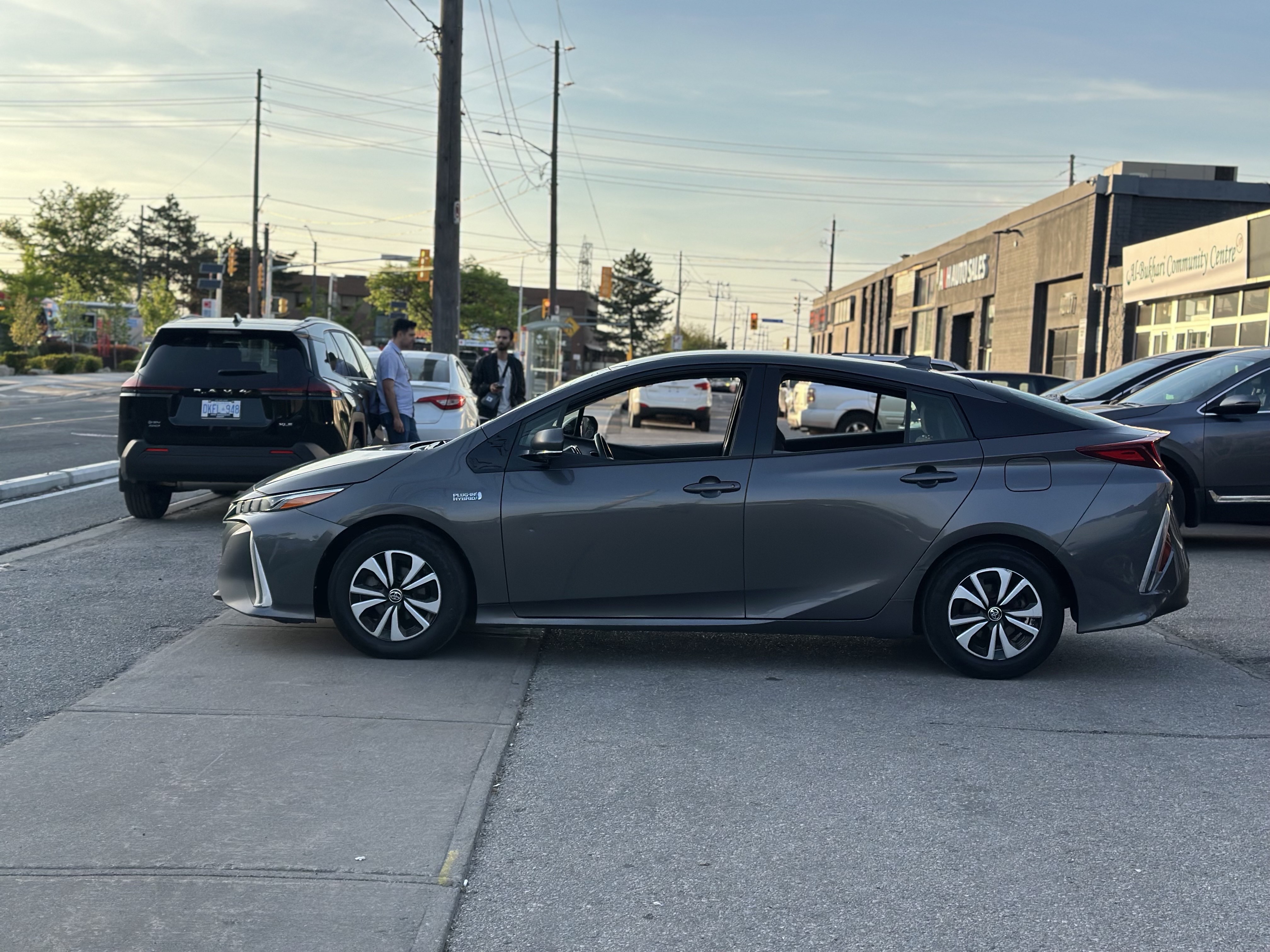 /autocainc/2018-Toyota-PriusPrime-44358398052869785.jpg