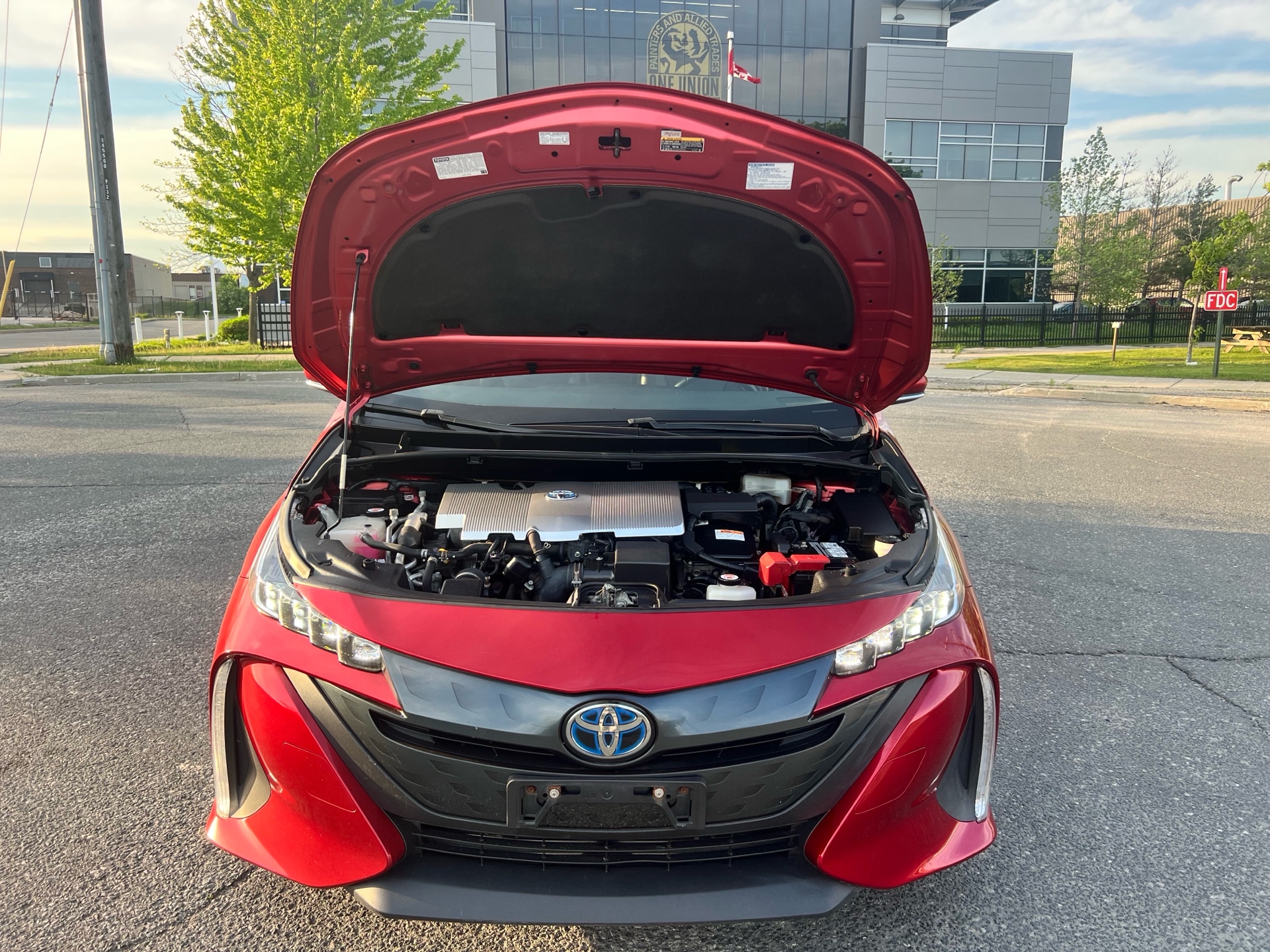 /autocainc/2018-Toyota-PriusPrime-48018387500993986.jpg