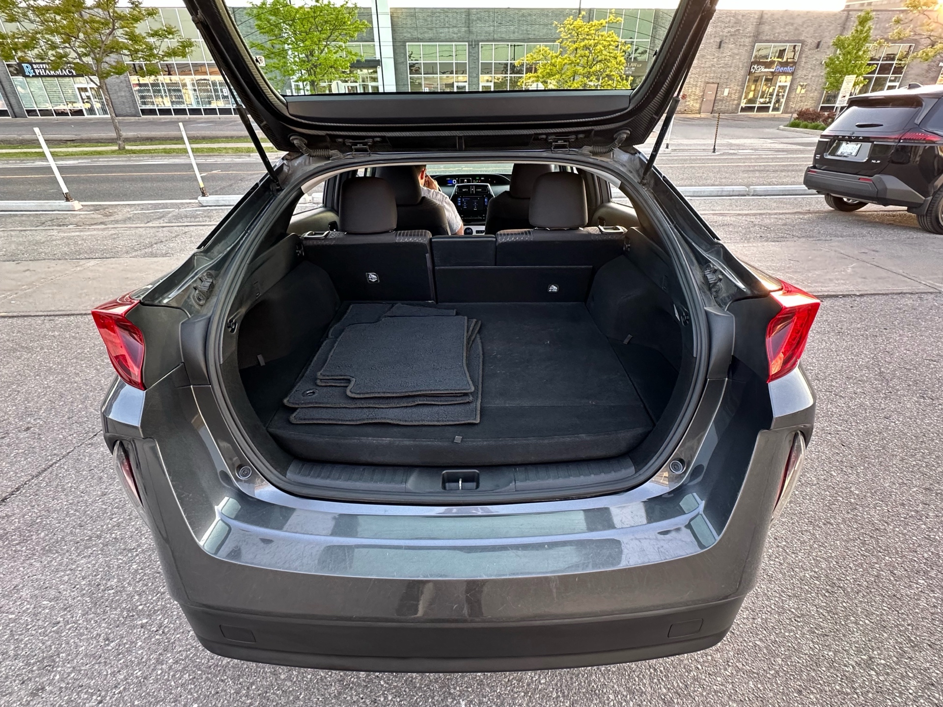 /autocainc/2018-Toyota-PriusPrime-7968725270953259.jpg