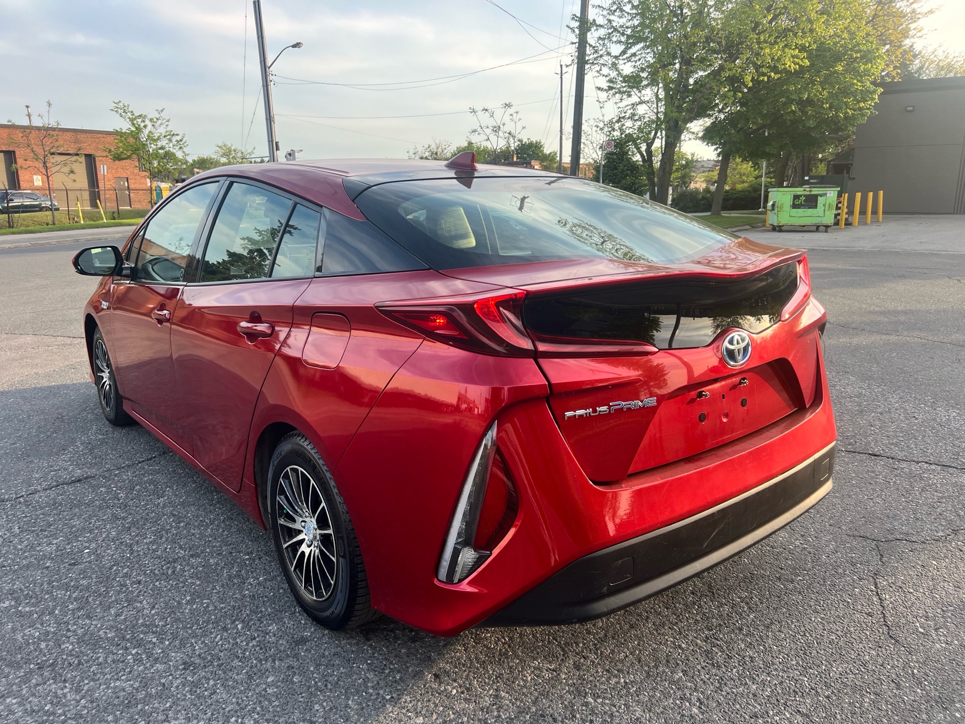 /autocainc/2018-Toyota-PriusPrime-8356889350015455.jpg