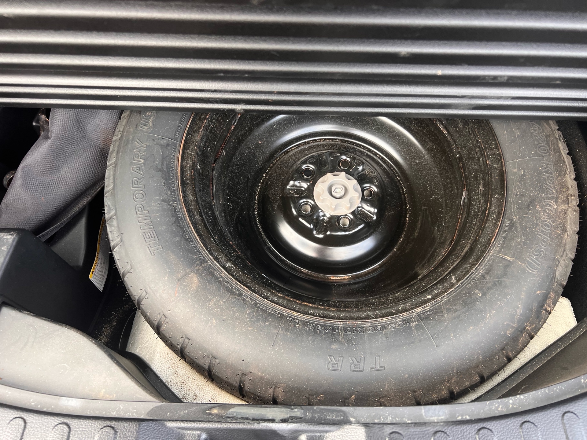 /autocainc/2018-Toyota-RAV4-5987990901049909.jpg