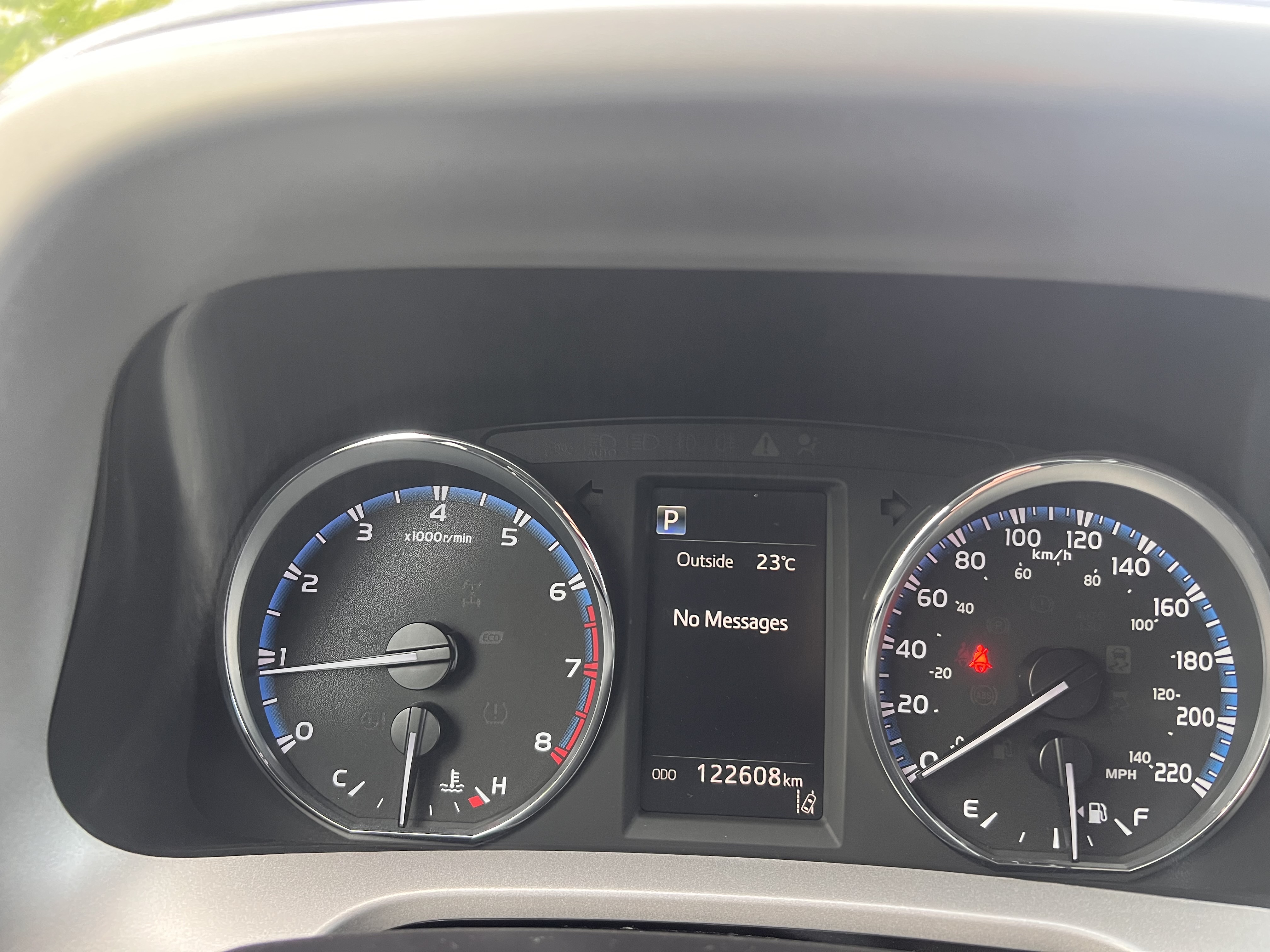 /autocainc/2018-Toyota-RAV4-8808637047552685.jpg