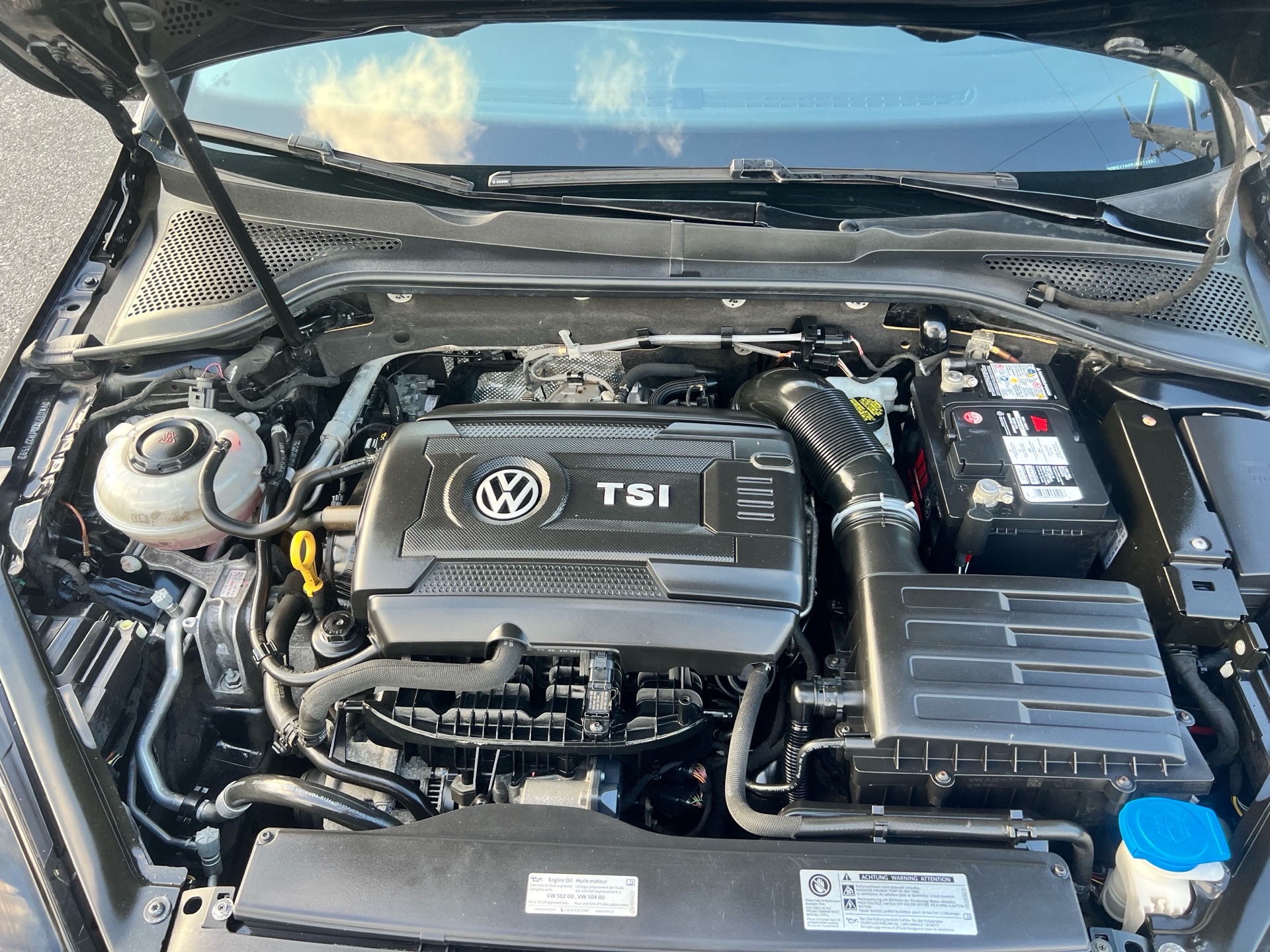 /autocainc/2018-Volkswagen-Golf-046025250955129104.jpg