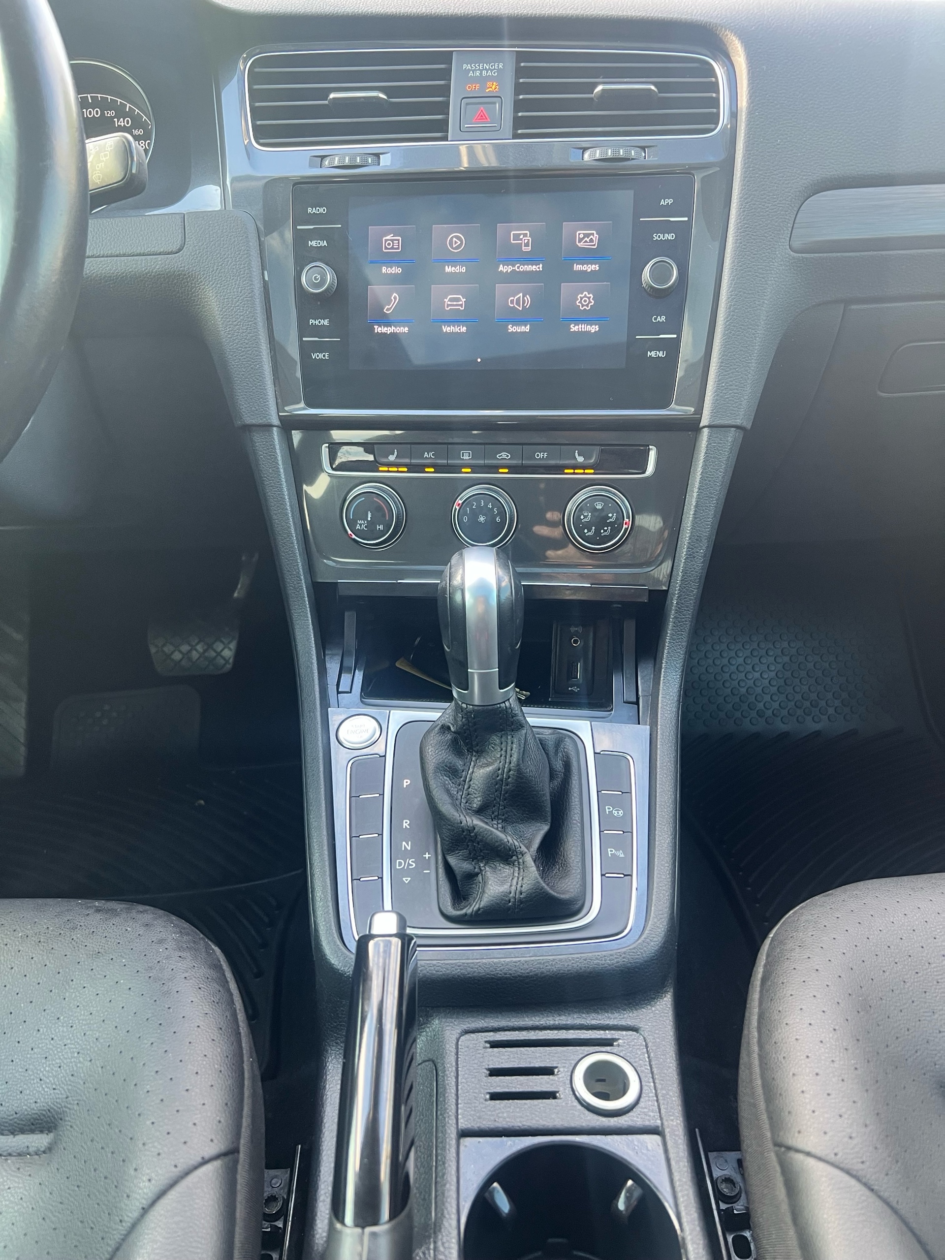 /autocainc/2018-Volkswagen-Golf-5757827528255974.jpg