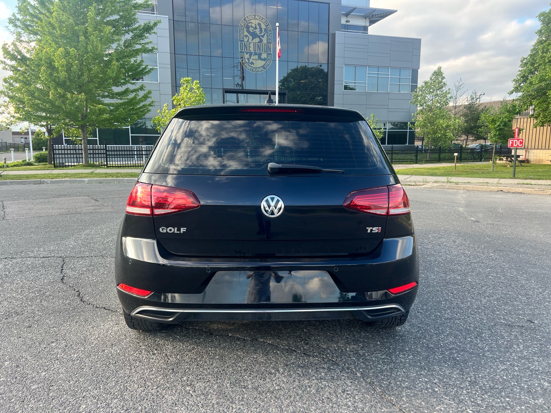 /autocainc/2018-Volkswagen-Golf-9377770312068268.jpg